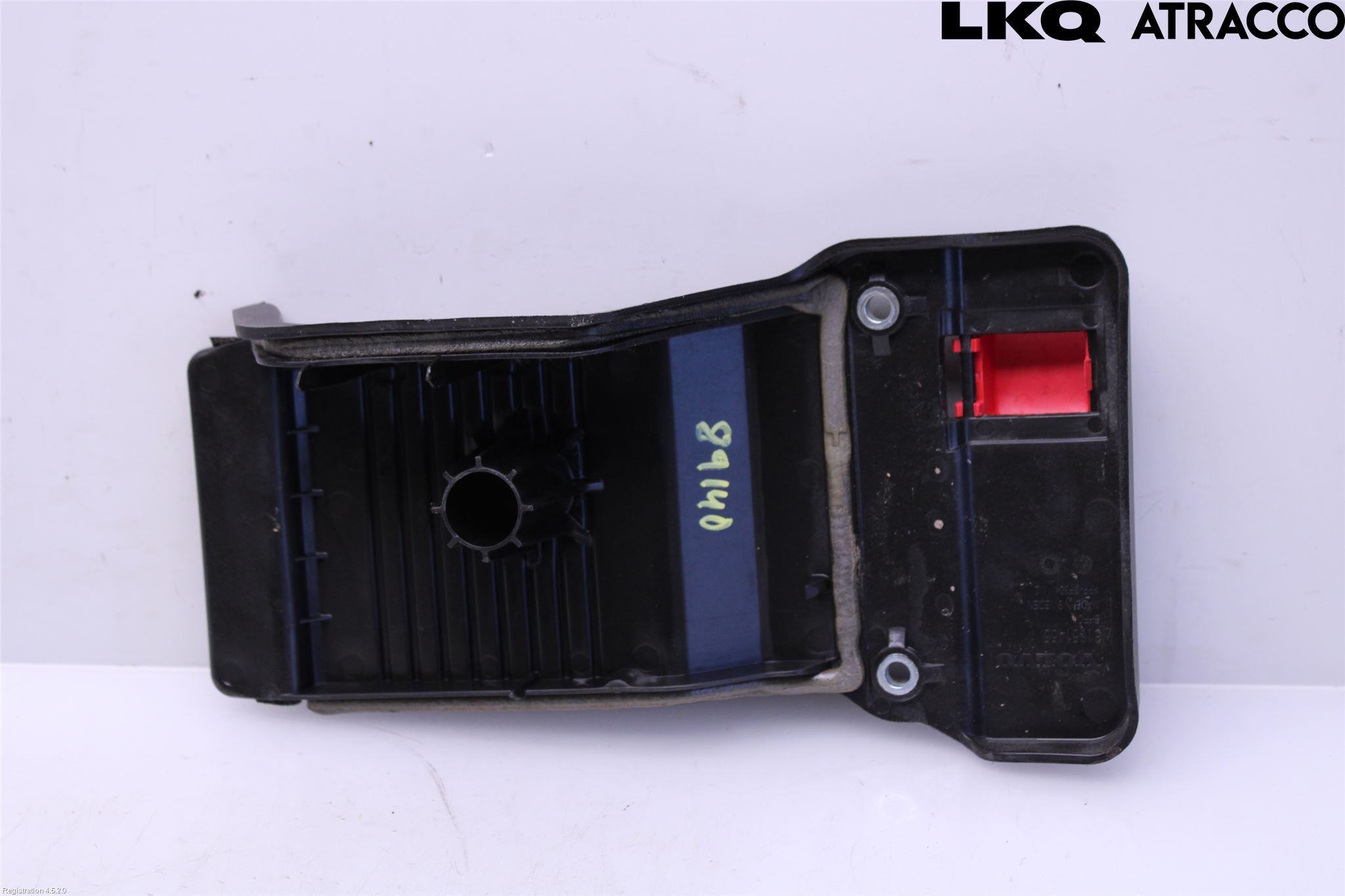 Volvo V60 CROSS COUNTRY 19- Batterikasse - Feste - Holder