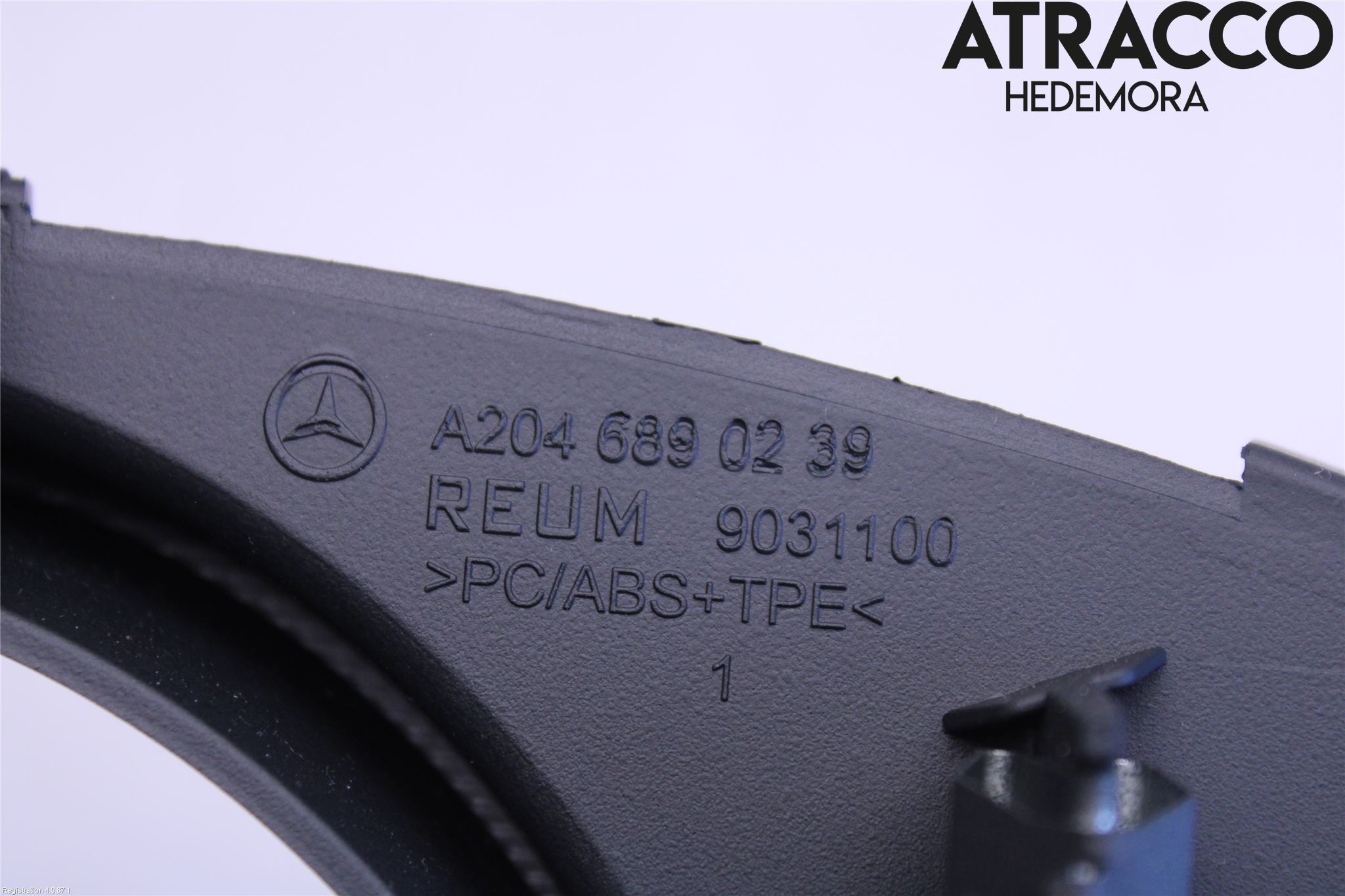 Mercedes-Benz MB C-KLASS (W204) 07-15 Instrument Ramme