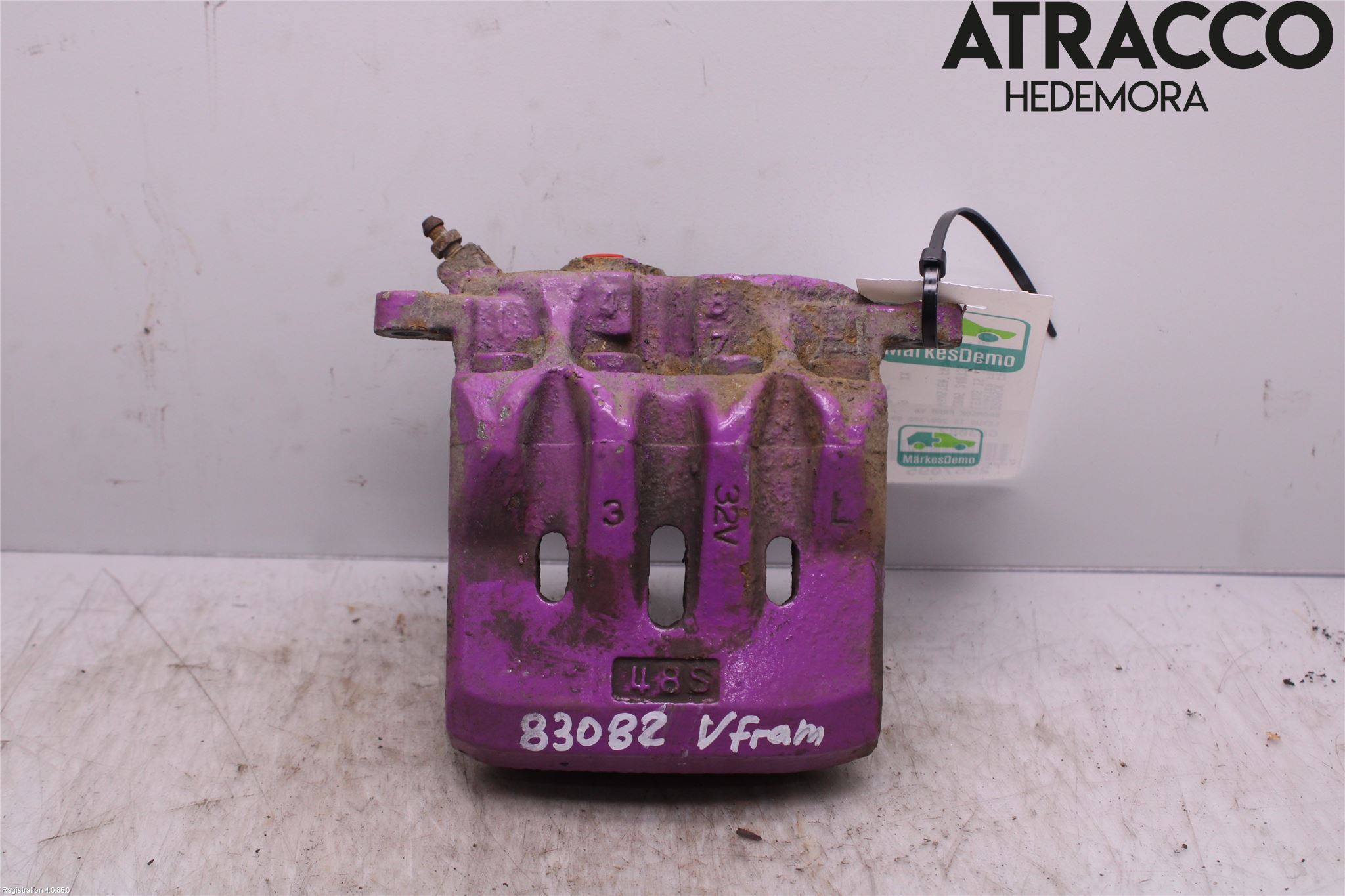Lexus IS 200/300   99-05 Bremsecaliper Foran Venstre