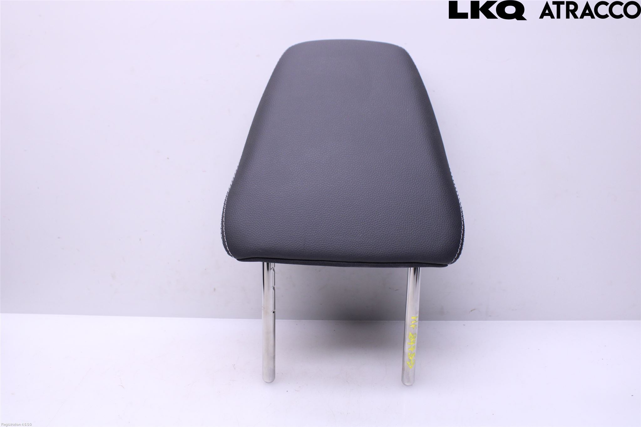 Toyota YARIS CROSS XP21 21- Innr Nakkestøtte
