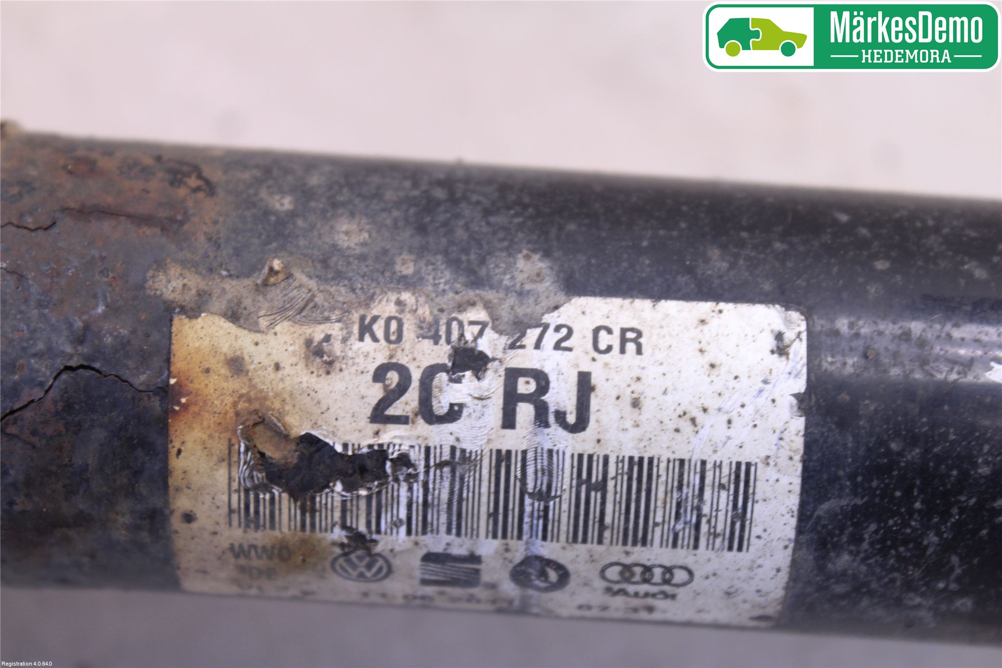 Volkswagen VW CADDY 11-15 Drivaksel Foran Kompl Høyre
