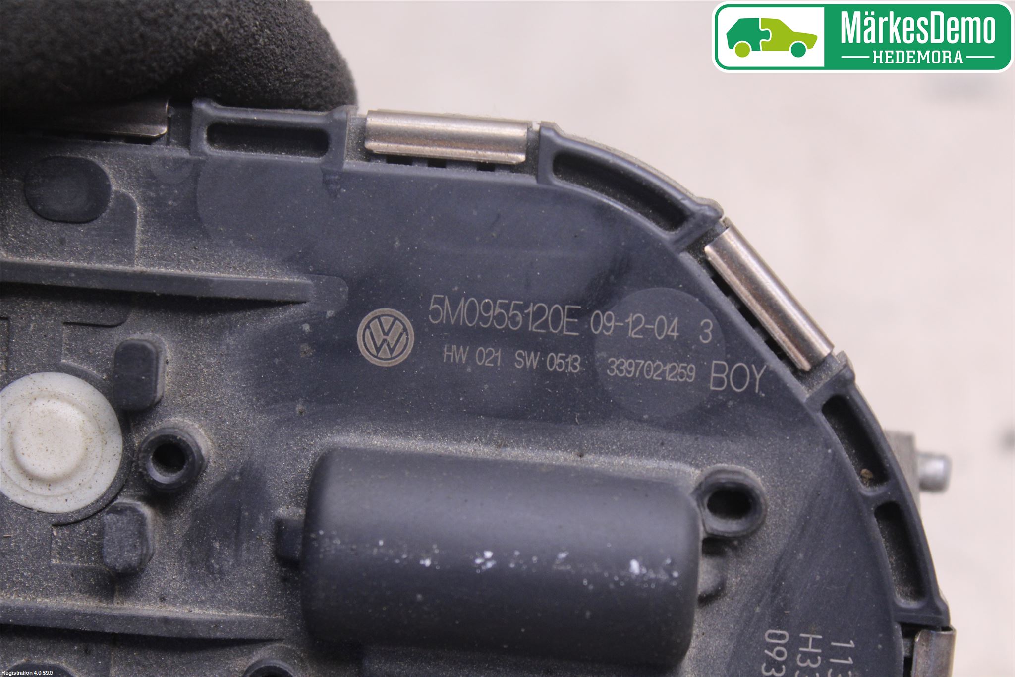 Volkswagen VW GOLF PLUS/CROSS GOLF 04-14 Viskermotor Frontrute
