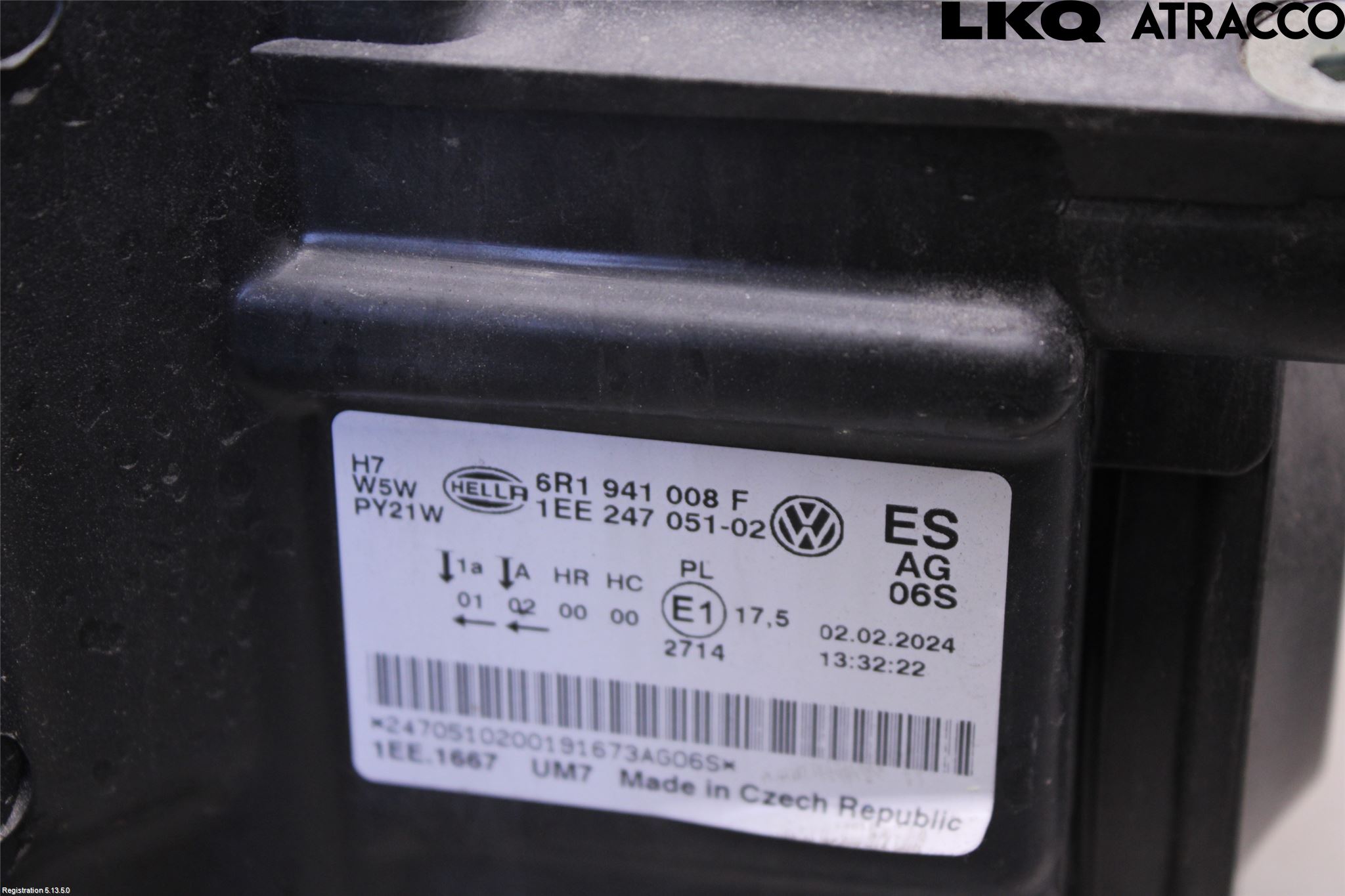 Volkswagen VW POLO 10-17 Frontlykt Høyre