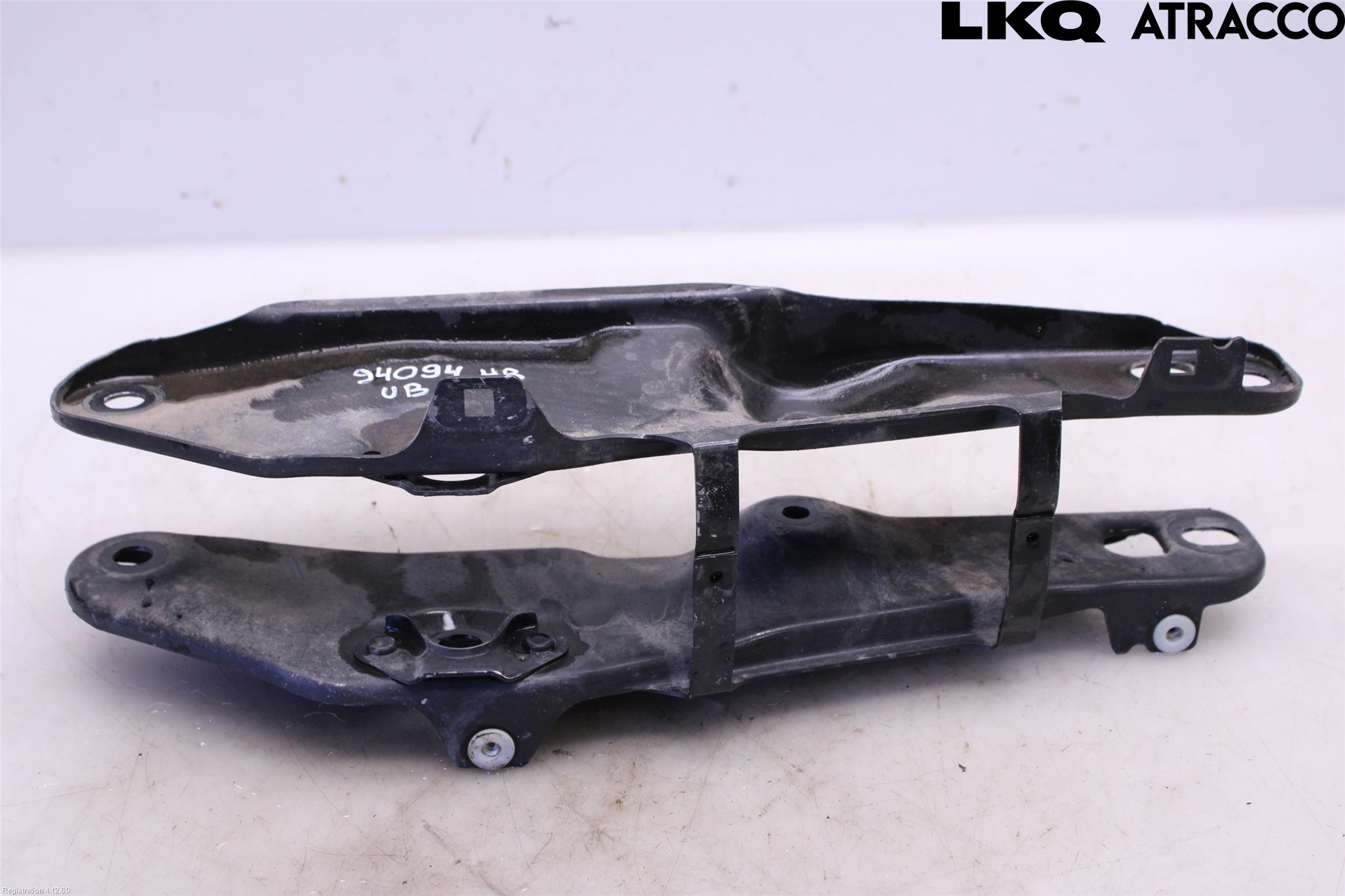 BMW 5 G30/G31/F90 17-23 Bærearm Bak Høyre