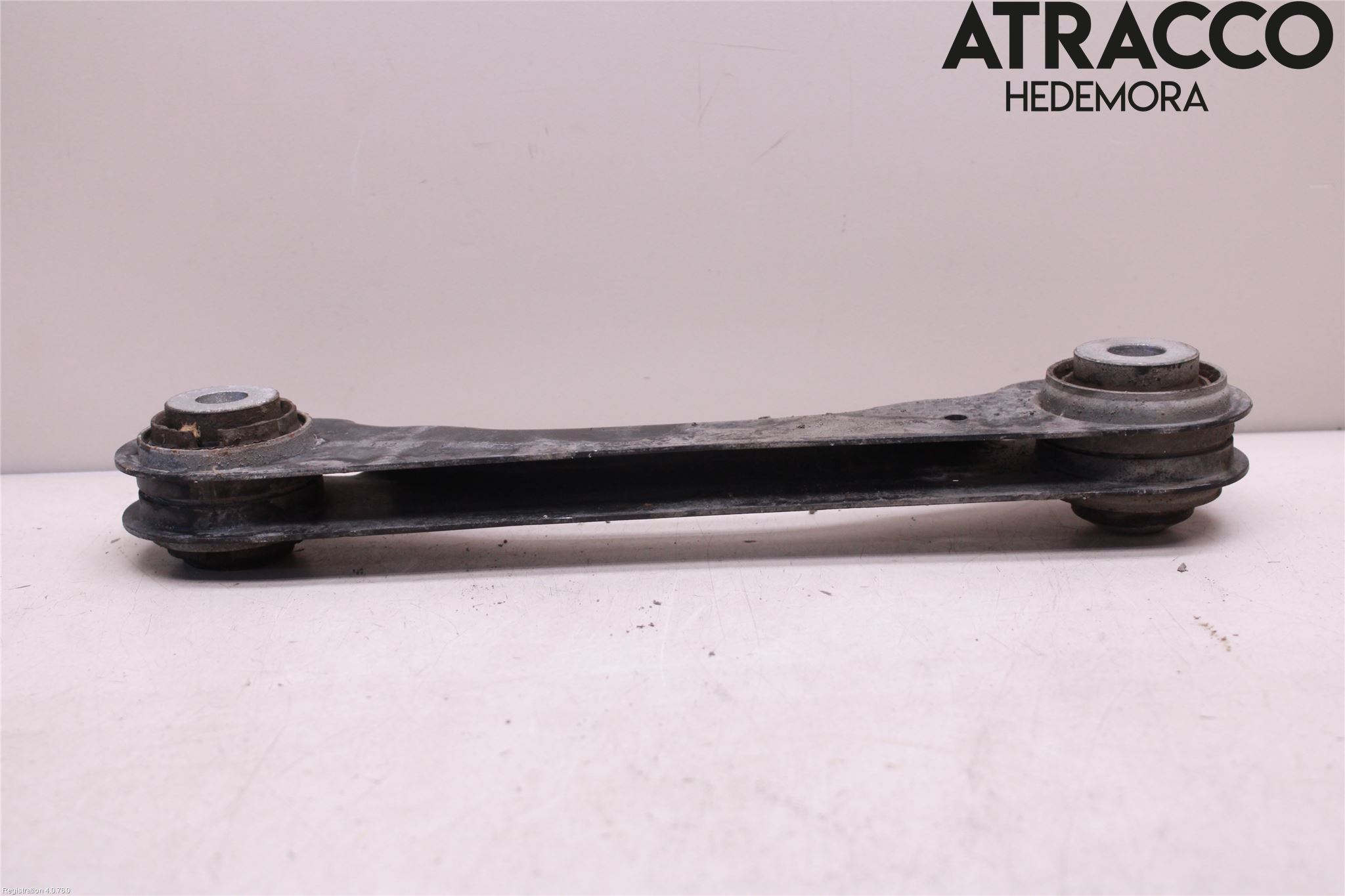 BMW 5 G30/G31/F90 17-23 Bærearm Bak Høyre Øvre