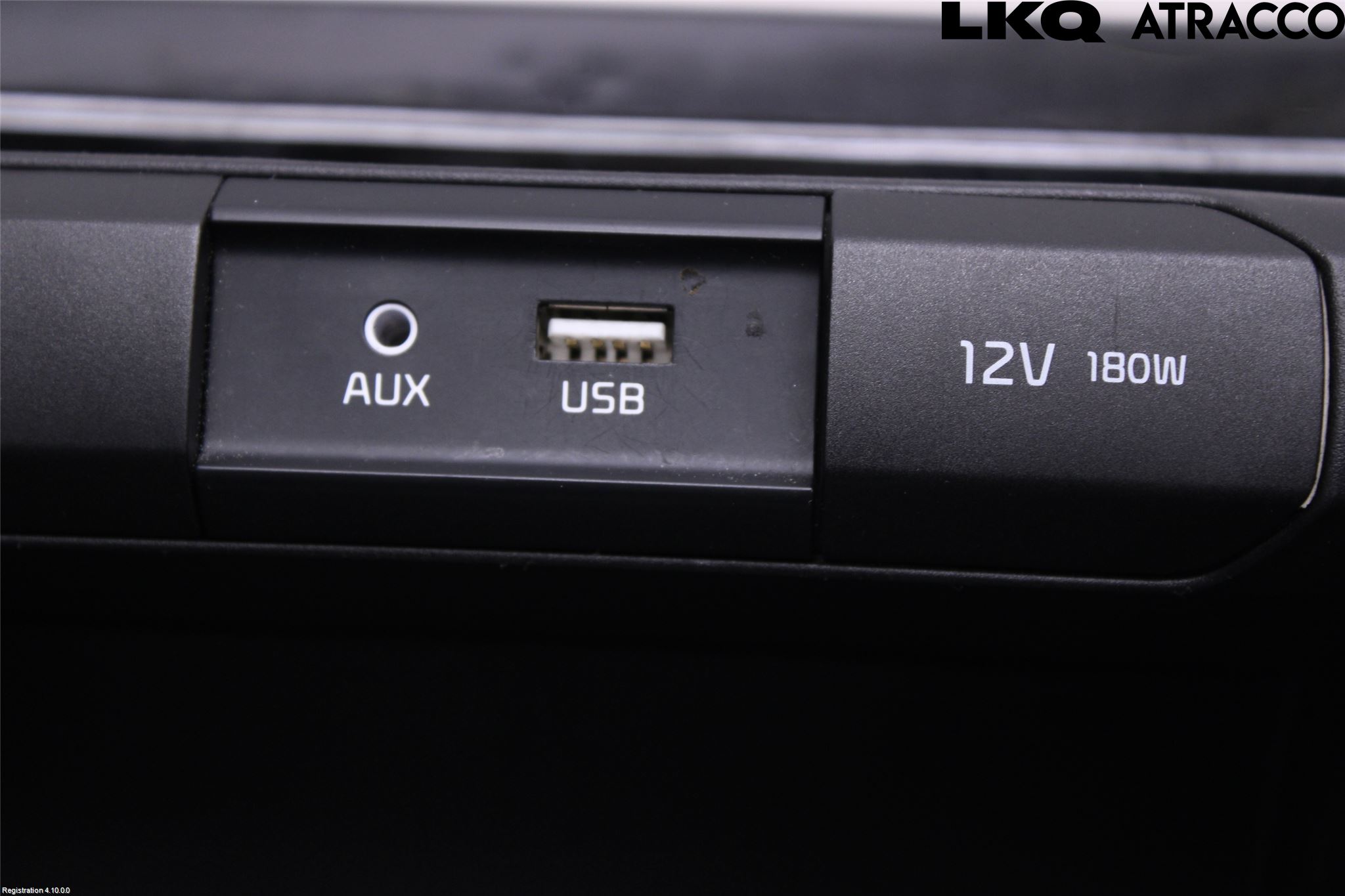 Kia STONIC 18->> Instrumentkonsoll Midt