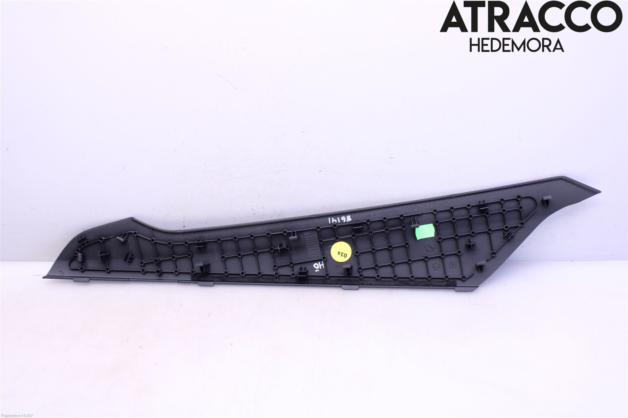 Audi A4/S4 B9 20- Innr Konsoll-Lomme