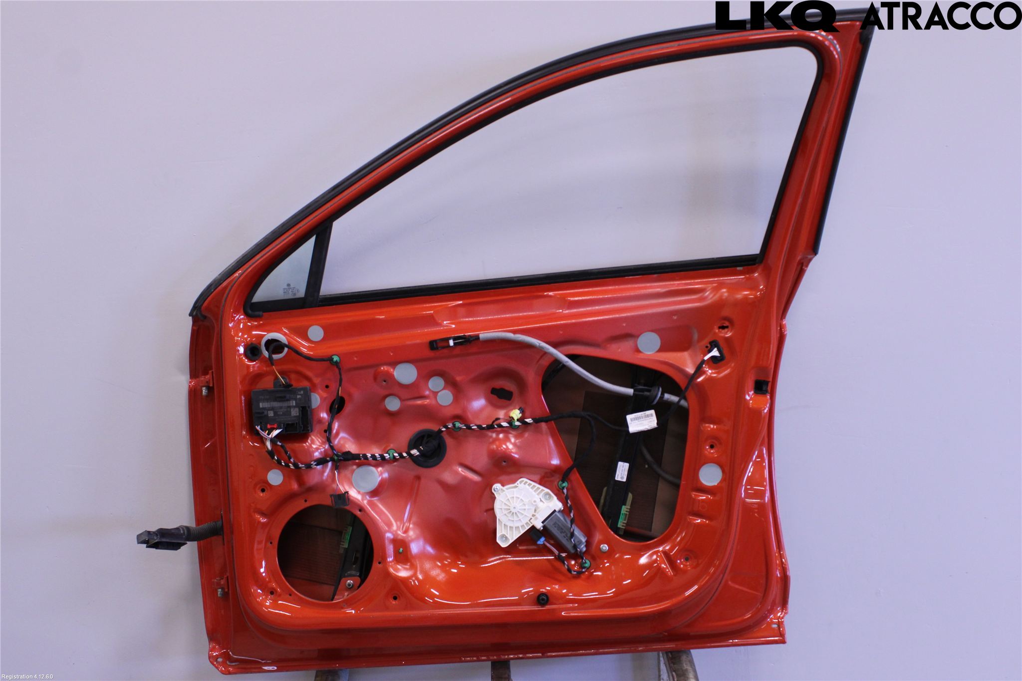 Volkswagen VW PASSAT 15-19 Dør 4D Foran Høyre