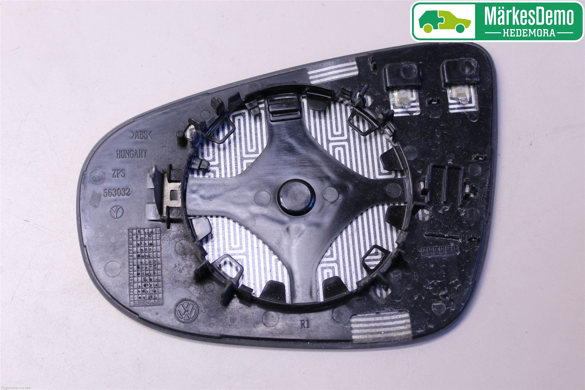 Volkswagen VW TOURAN 10-15 Speil Glass H
