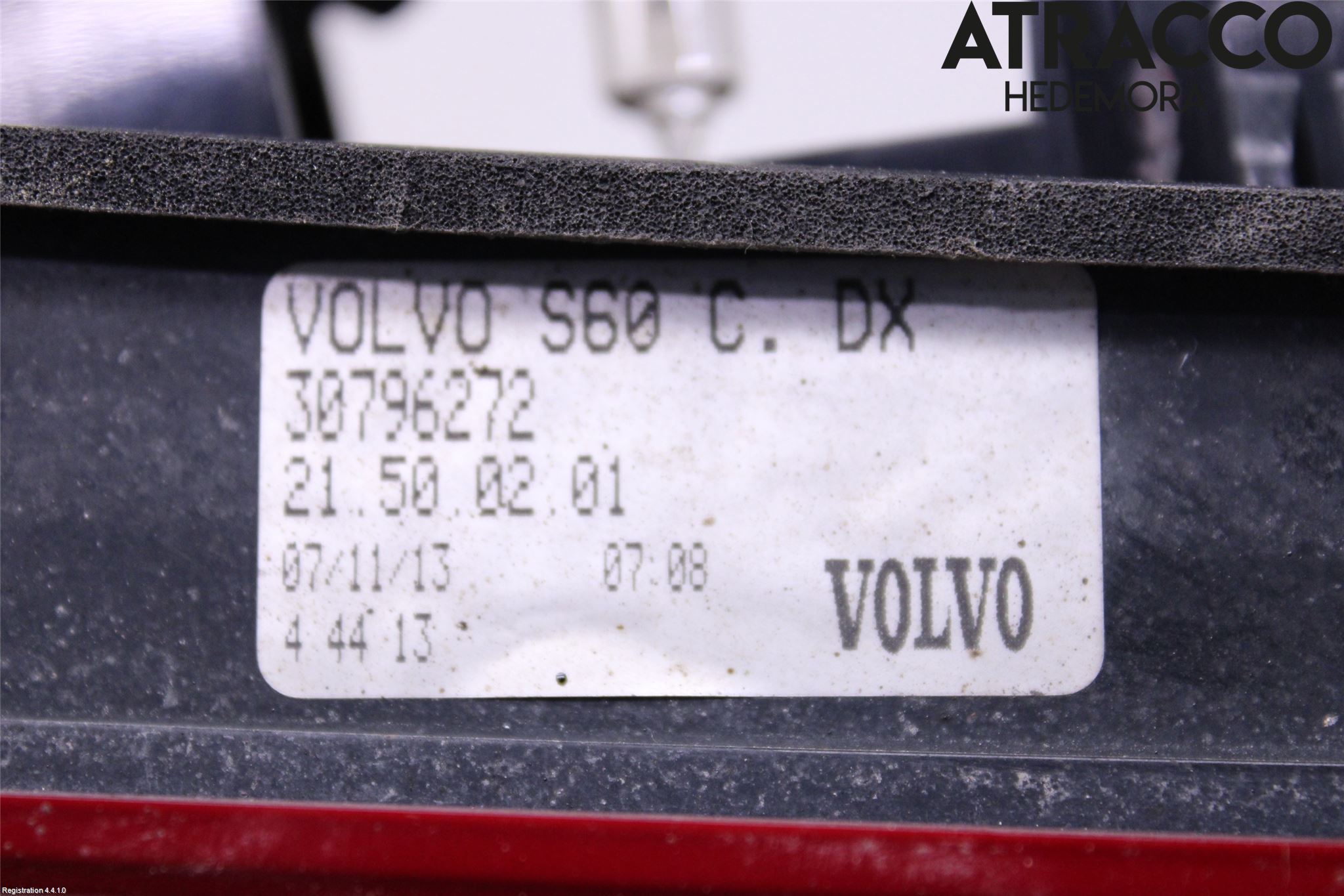 Volvo S60 11-13 Baklykt Høyre  På Luke(Indre)