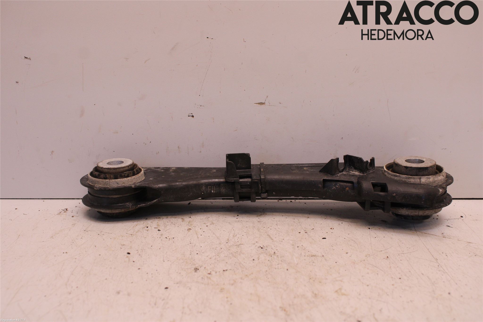 BMW 5 G30/G31/F90 17-23 Bærearm Bak Venstre Øvre
