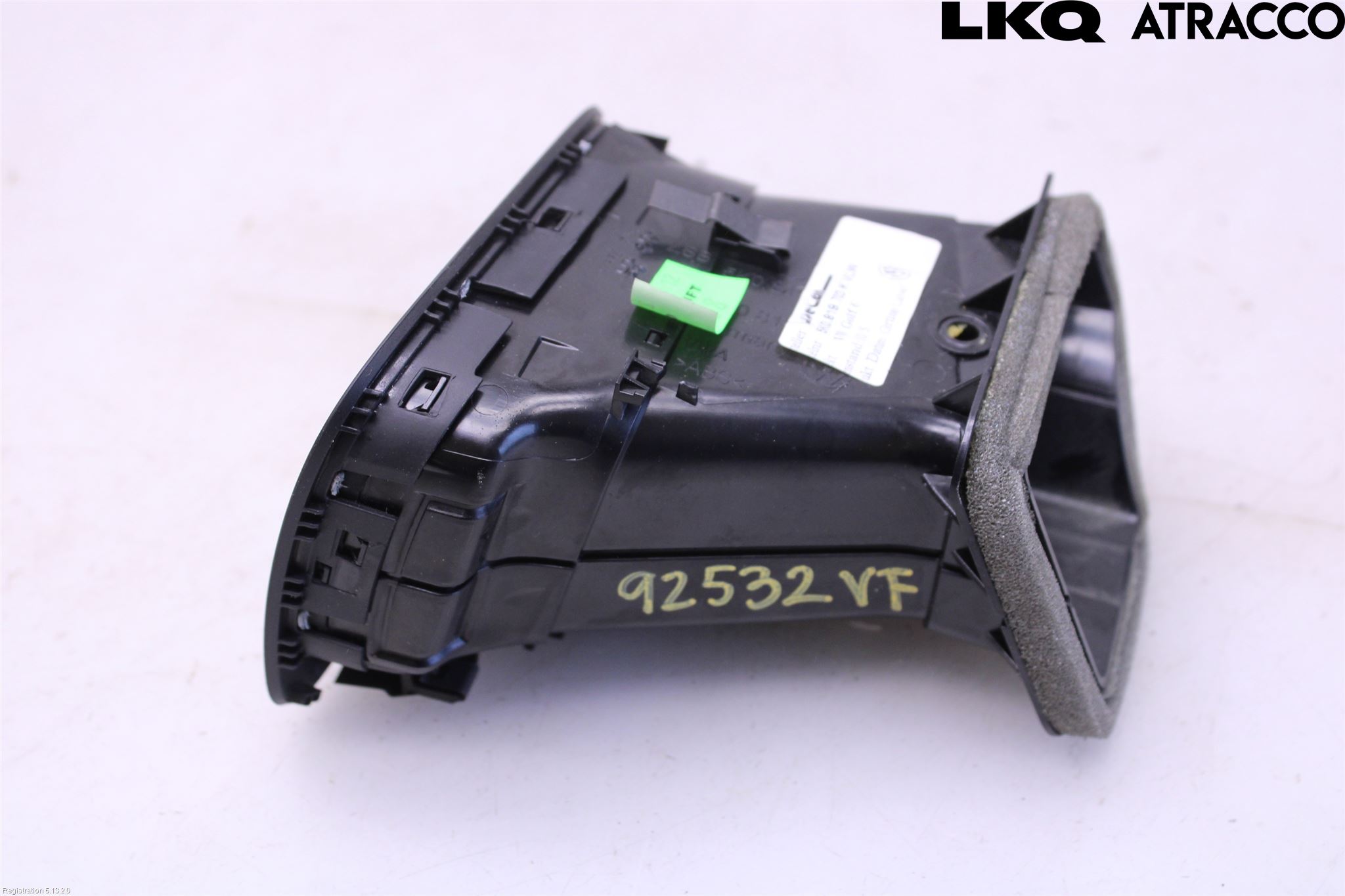 Volkswagen VW GOLF VI 09-13 Dashbord Kanal - Dyse