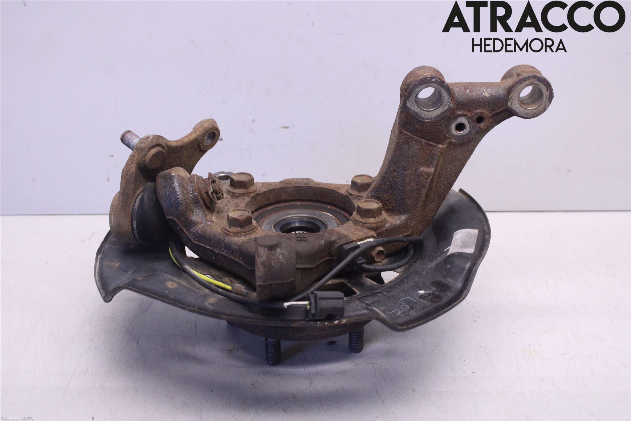 Toyota RAV4 13-18 Spindel Hf