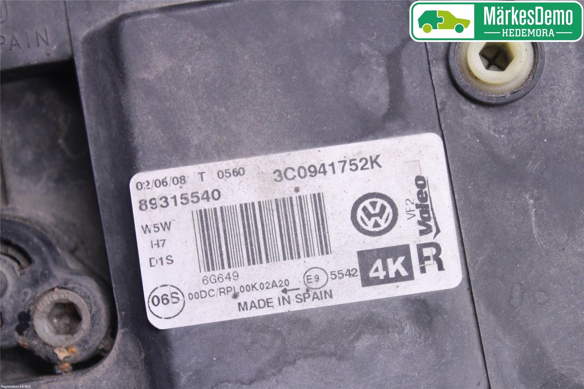 Volkswagen VW PASSAT 05-11 Frontlykt Høyre