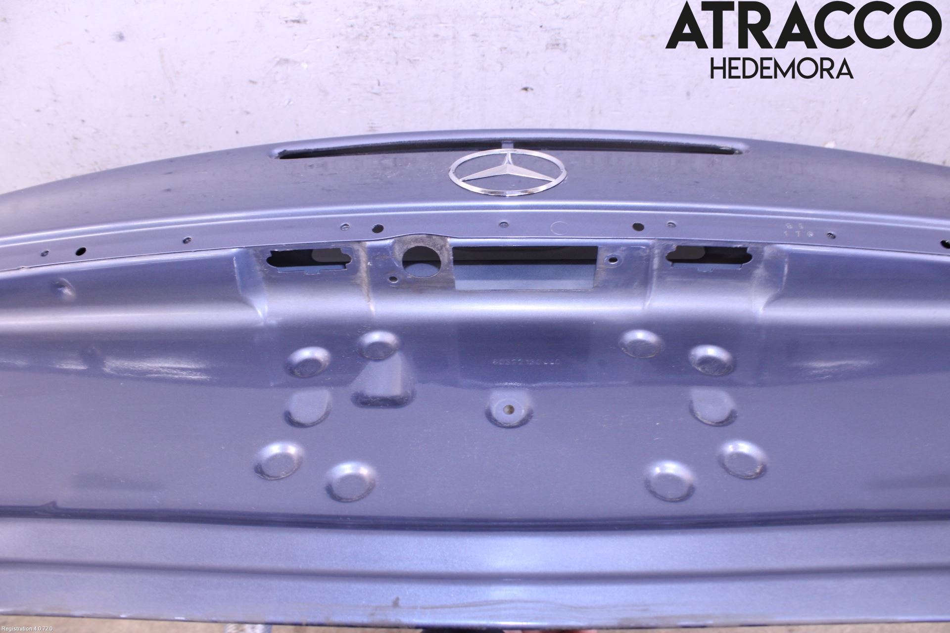 Mercedes-Benz MB E-KLASS (W211) 02-09 Bakluke Koffertlokk
