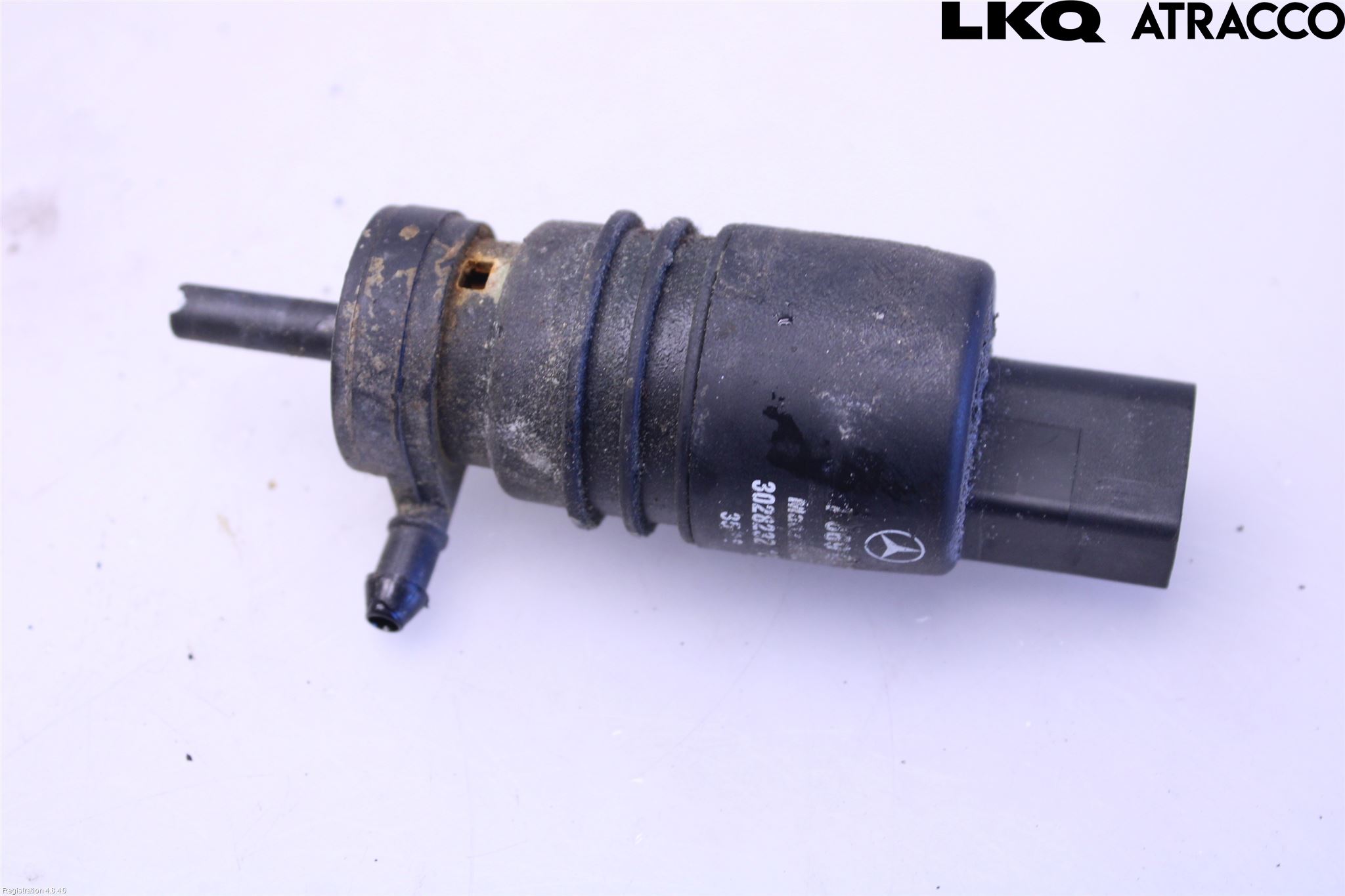 Mercedes-Benz MB C-KLASS (W204) 07-15 Spylerpumpe Frontrute
