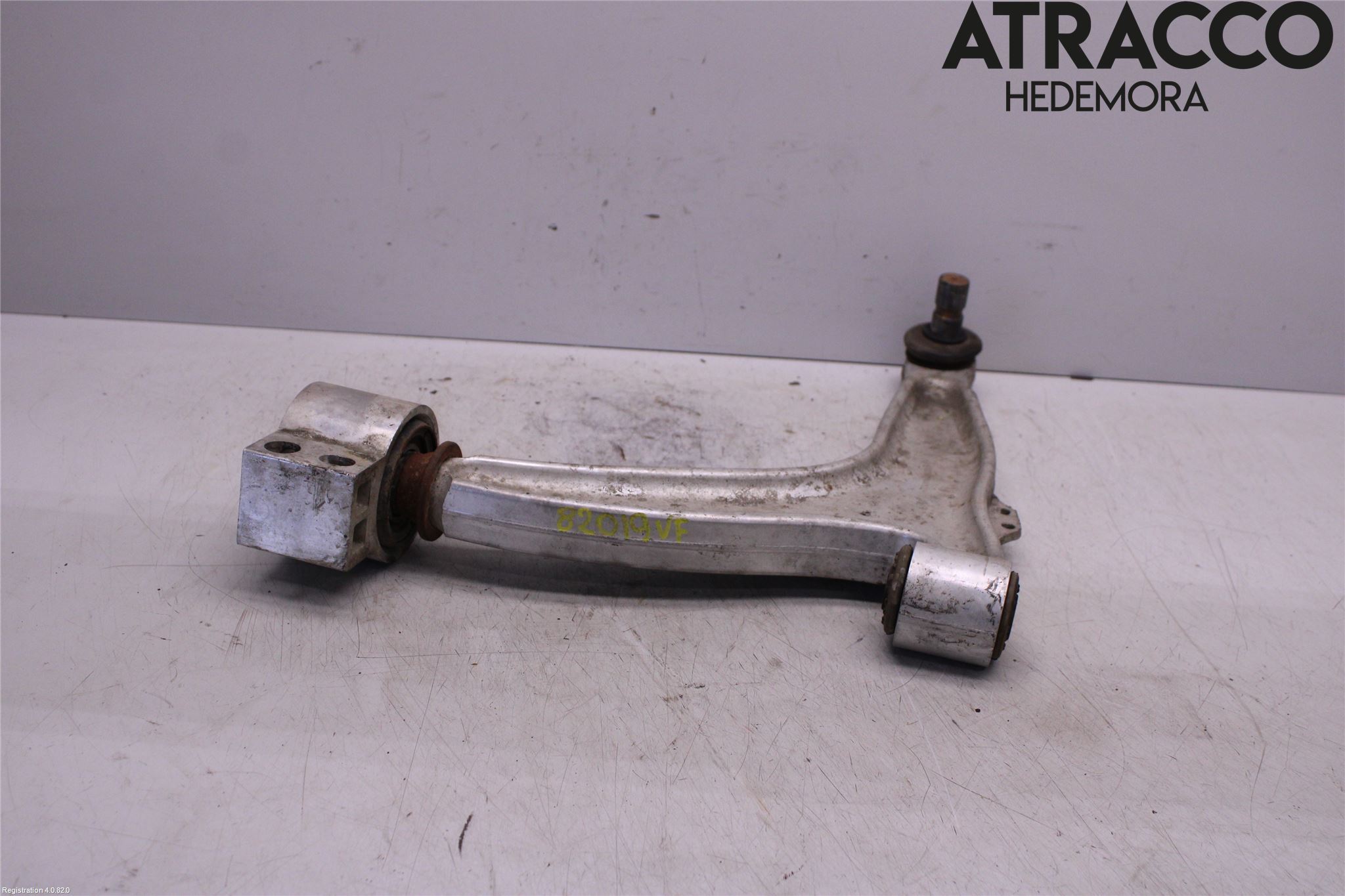 Saab 9-3 VER2/VER3 08-15 Bærearm Foran Venstre Nedre