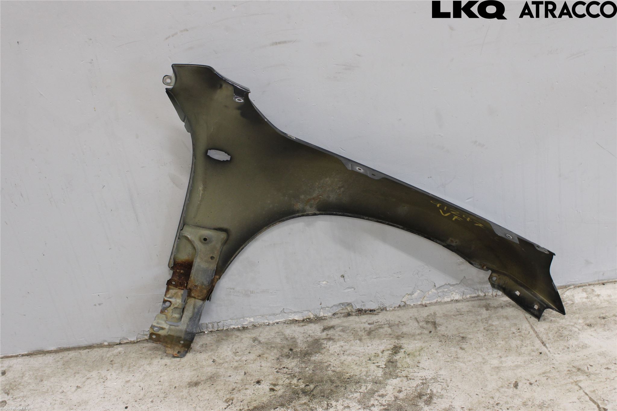 Suzuki GRAND VITARA II 06-14 Skjerm Foran Venstre