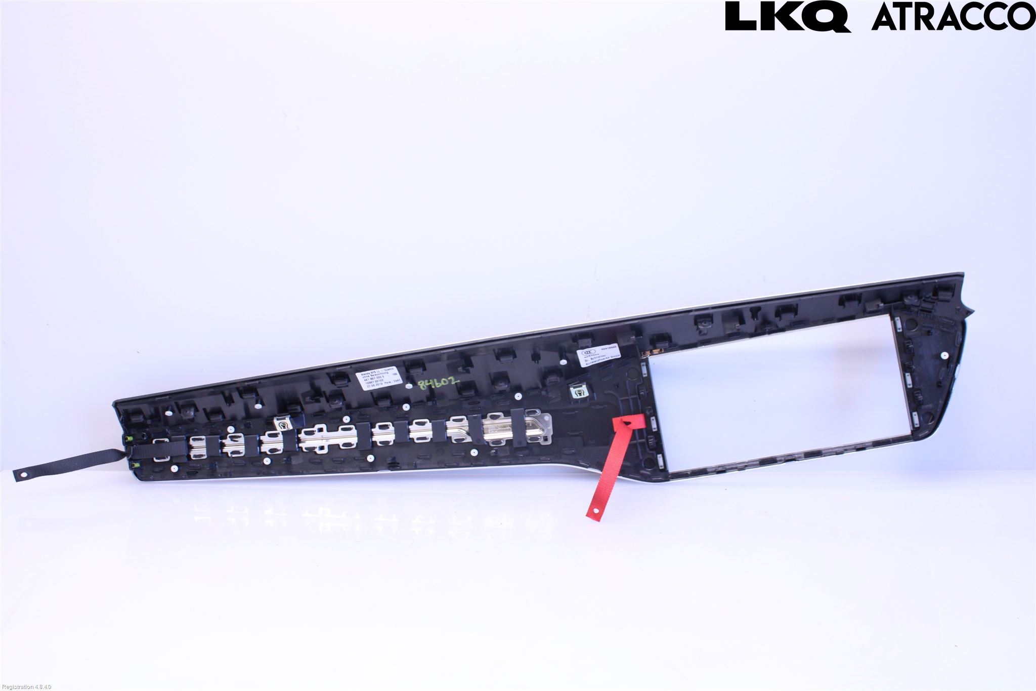 Audi A6 F2/C8 19- Innr Dekor Instrbord