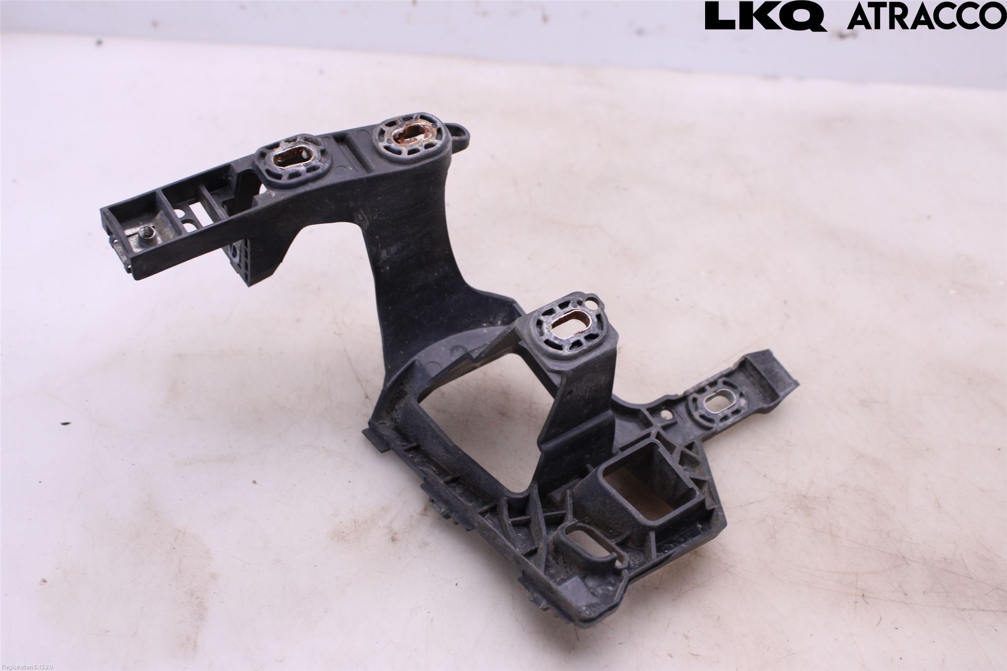 Opel CORSA E 15-19 Støtfangerfeste Foran Venstre