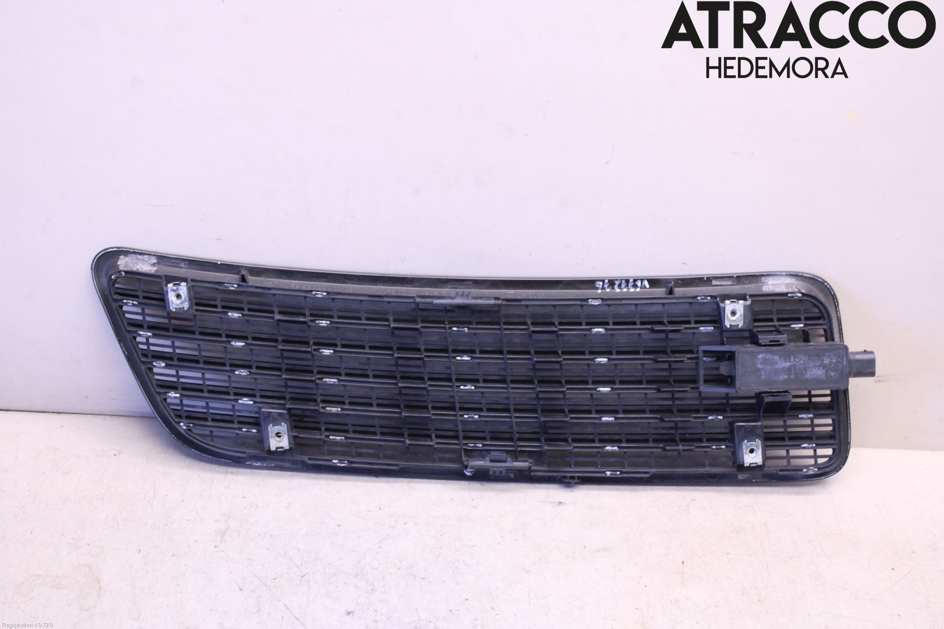 Mercedes-Benz MB S-KLASS (W221) 05-13 Panser Luftinntak Oppå