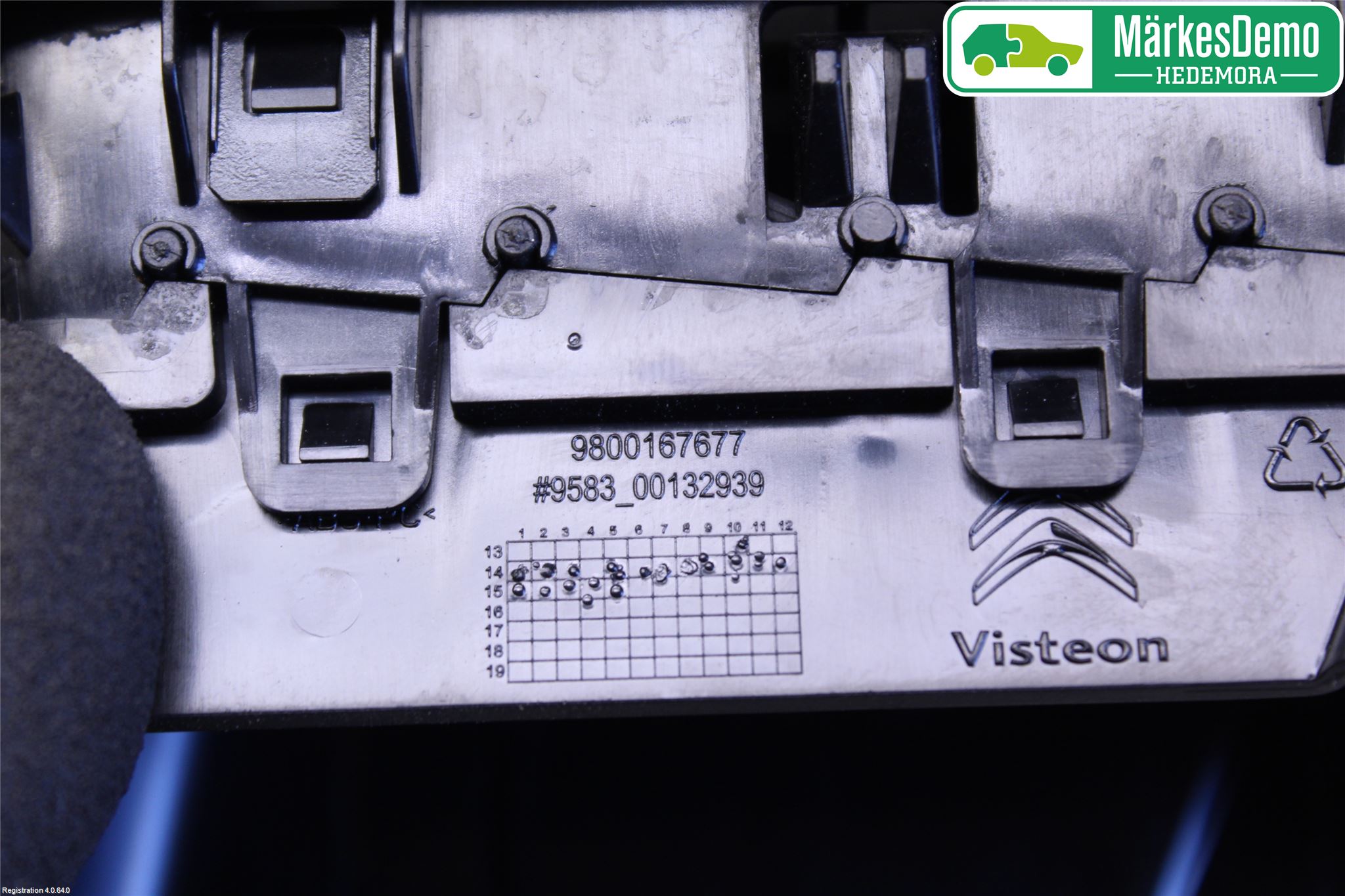 Citroen C4 CACTUS 14-20 Dashbord Kanal - Dyse