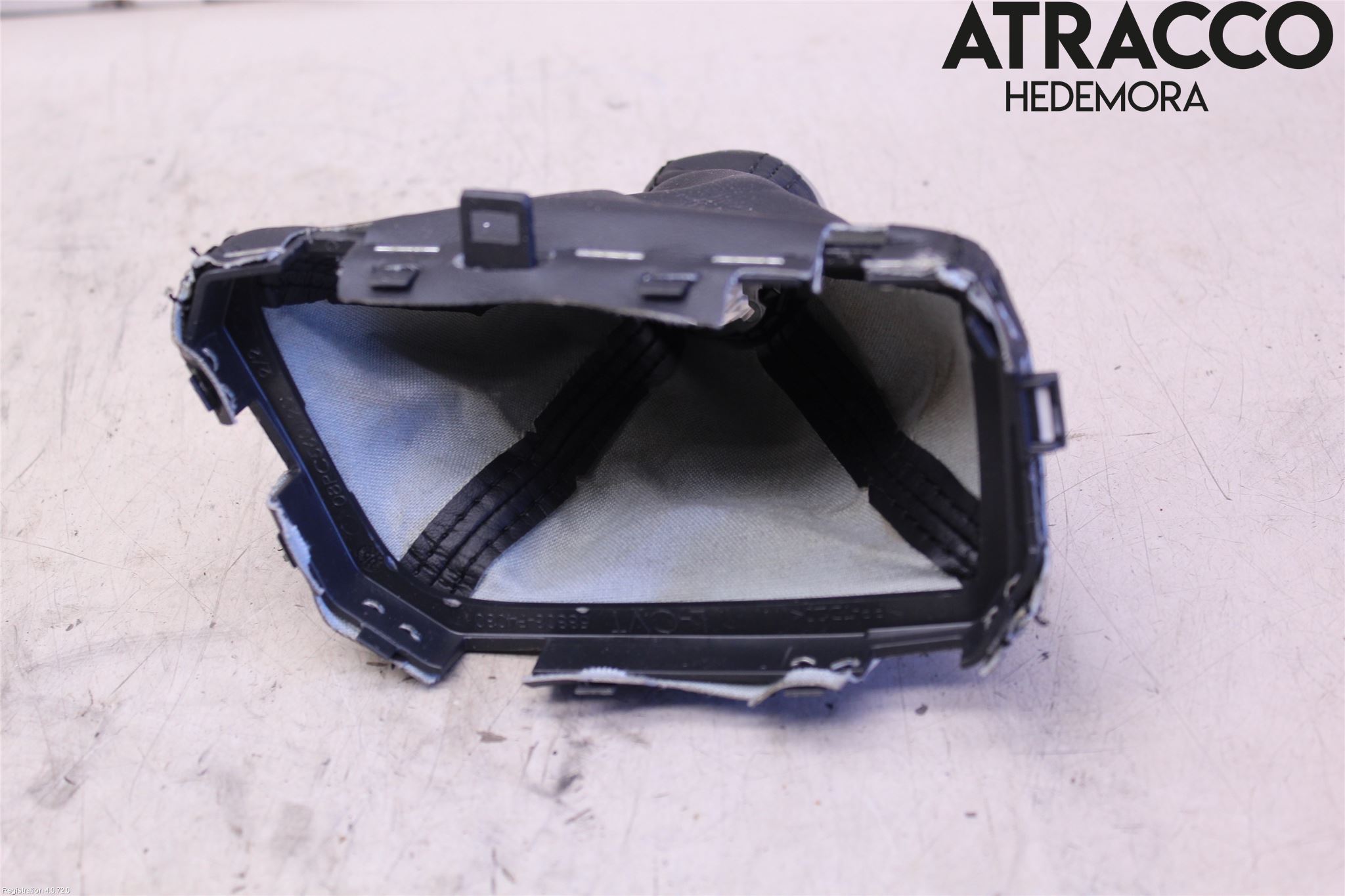 Toyota C-HR 16-23 Gearspak Mansjett