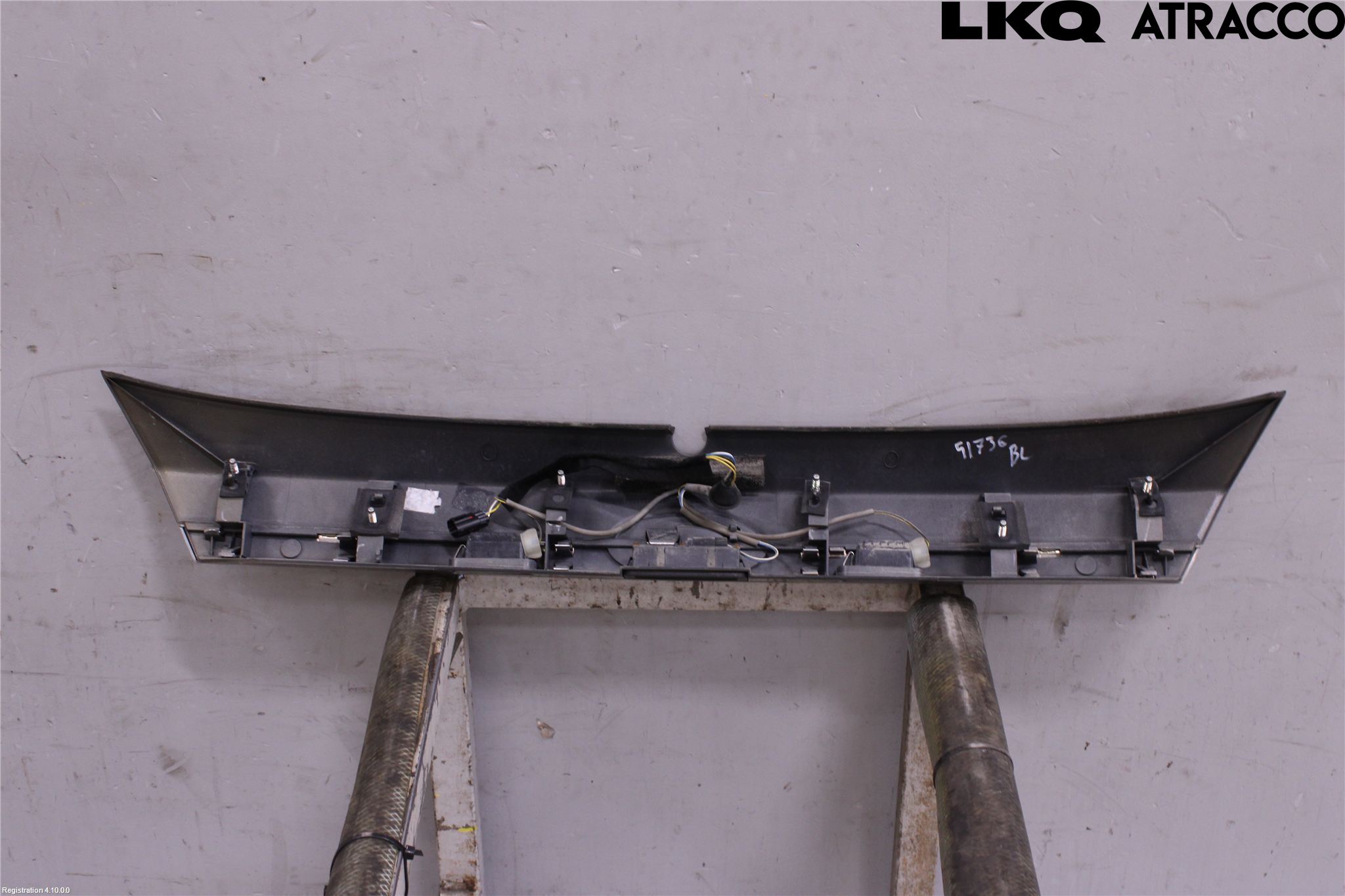 Ford FIESTA 13-17 Bakluke Handtak Ytre