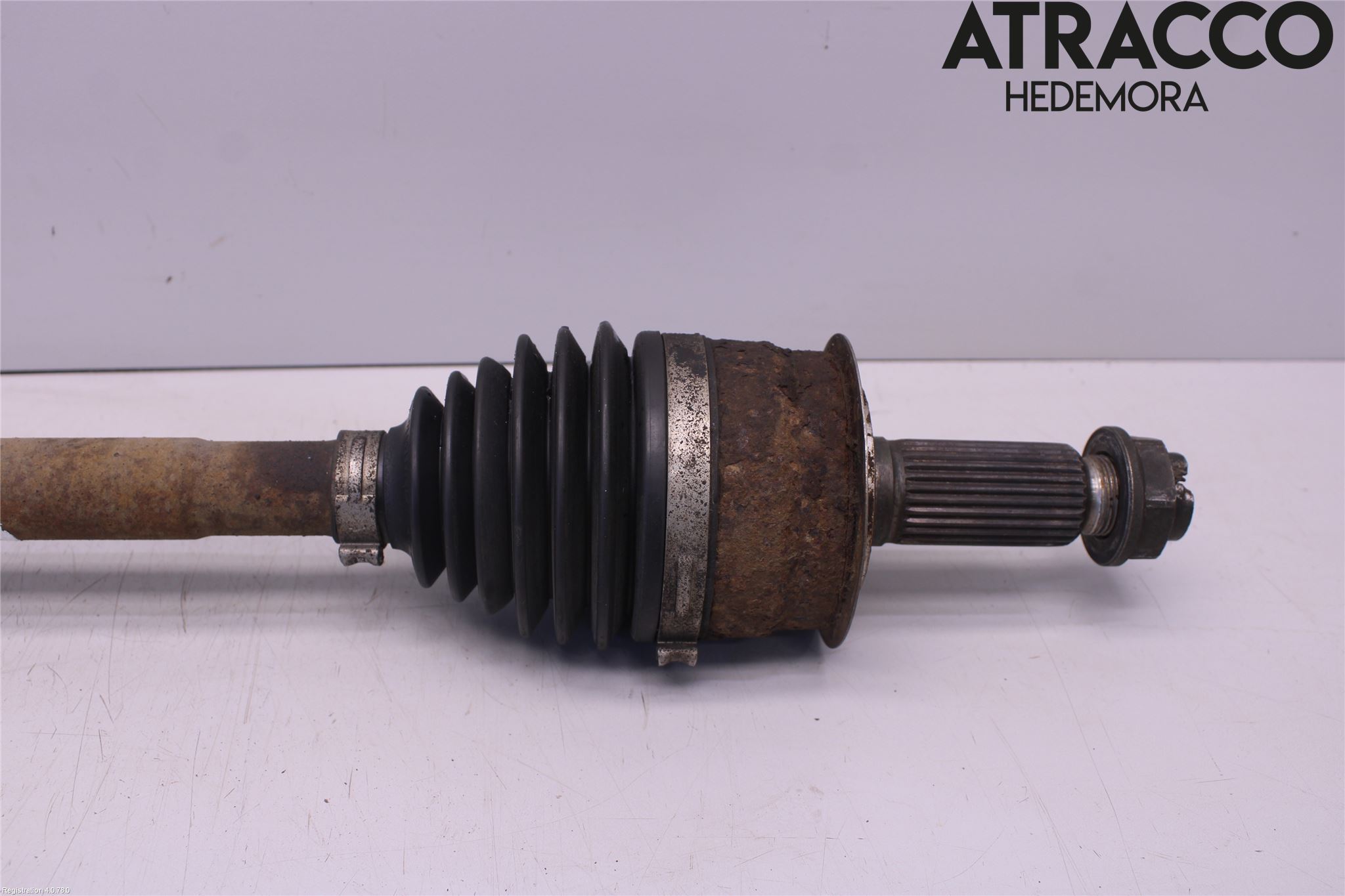 Subaru B9 TRIBECA  06-07 Drivaksel Foran Kompl Høyre