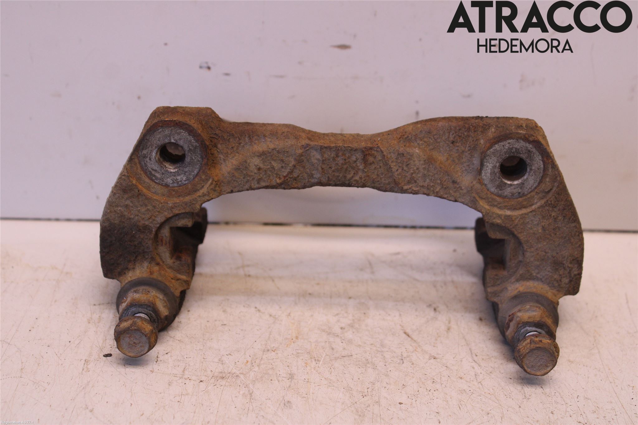 Toyota URBAN CRUISER Bremsecaliper Feste Holder