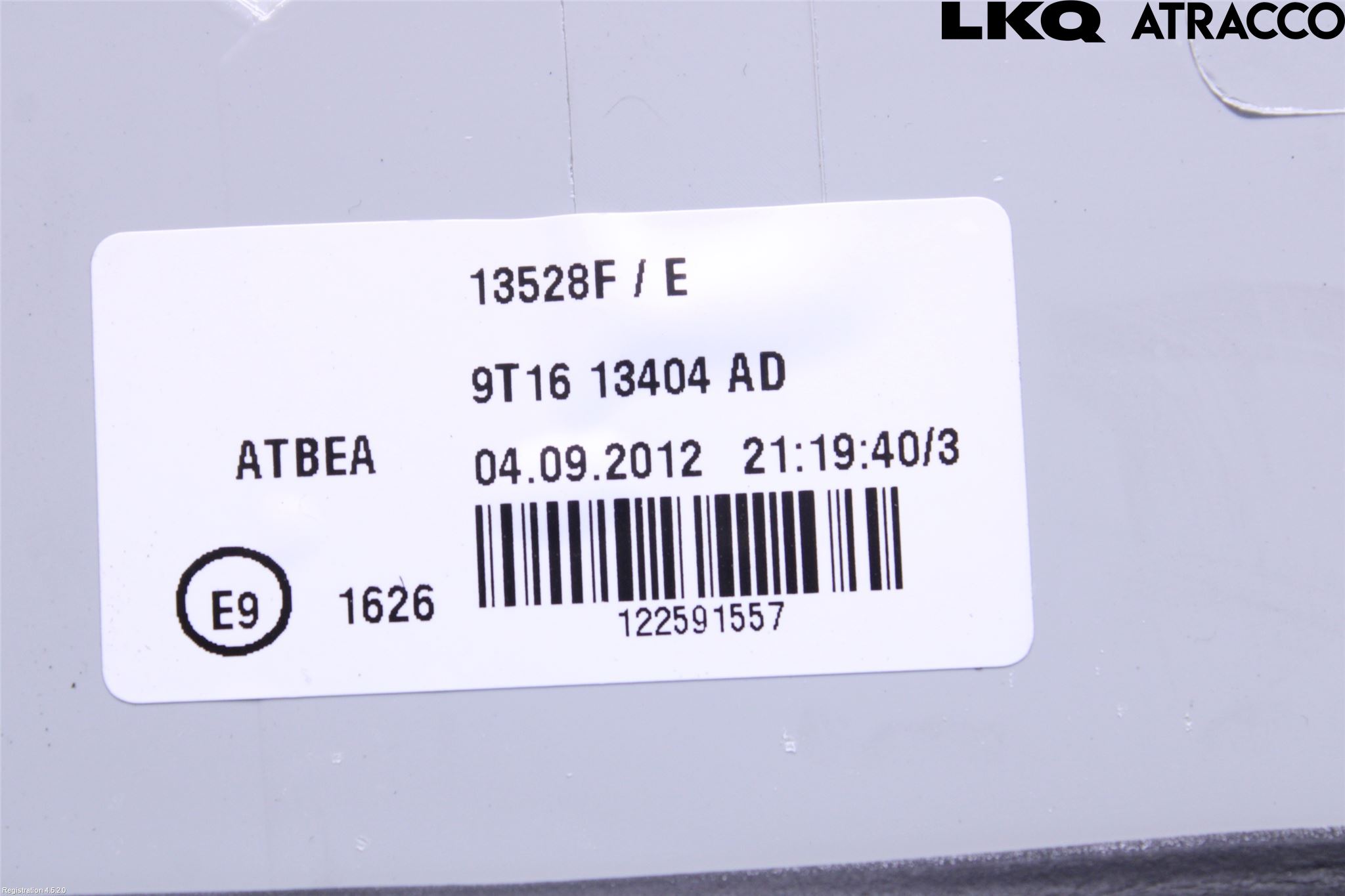 Ford TRANSIT CONNECT 09-13 Baklykt Høyre