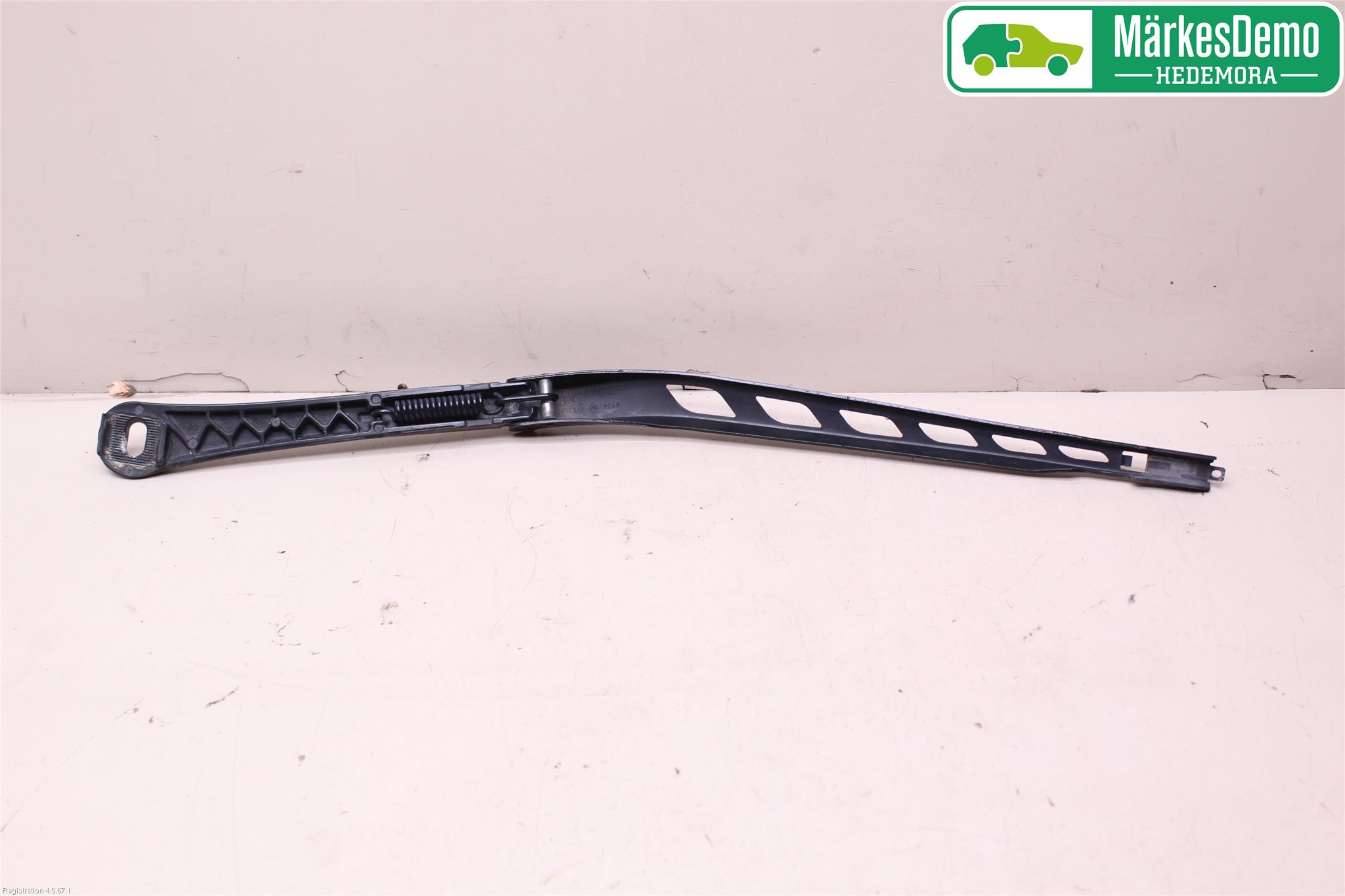 BMW 5 E60/61 Sed/Tou 02-10 Viskerarm-Armer Frontrute
