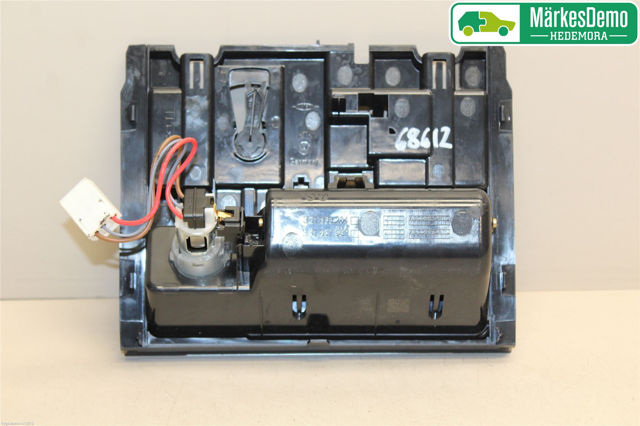 Volkswagen VW PASSAT 15-19 Innr Askebeger