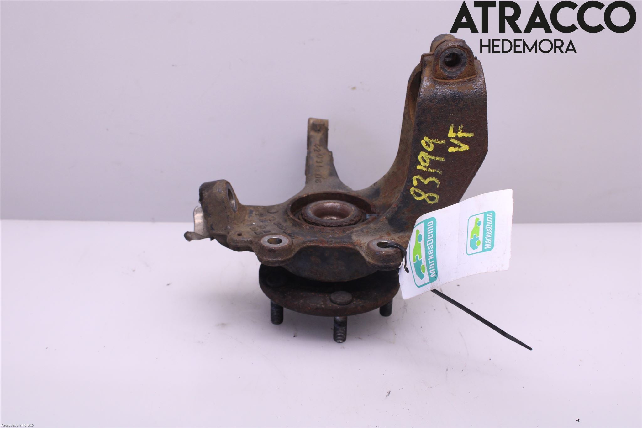 Ford FOCUS     04-07 Spindel Vf