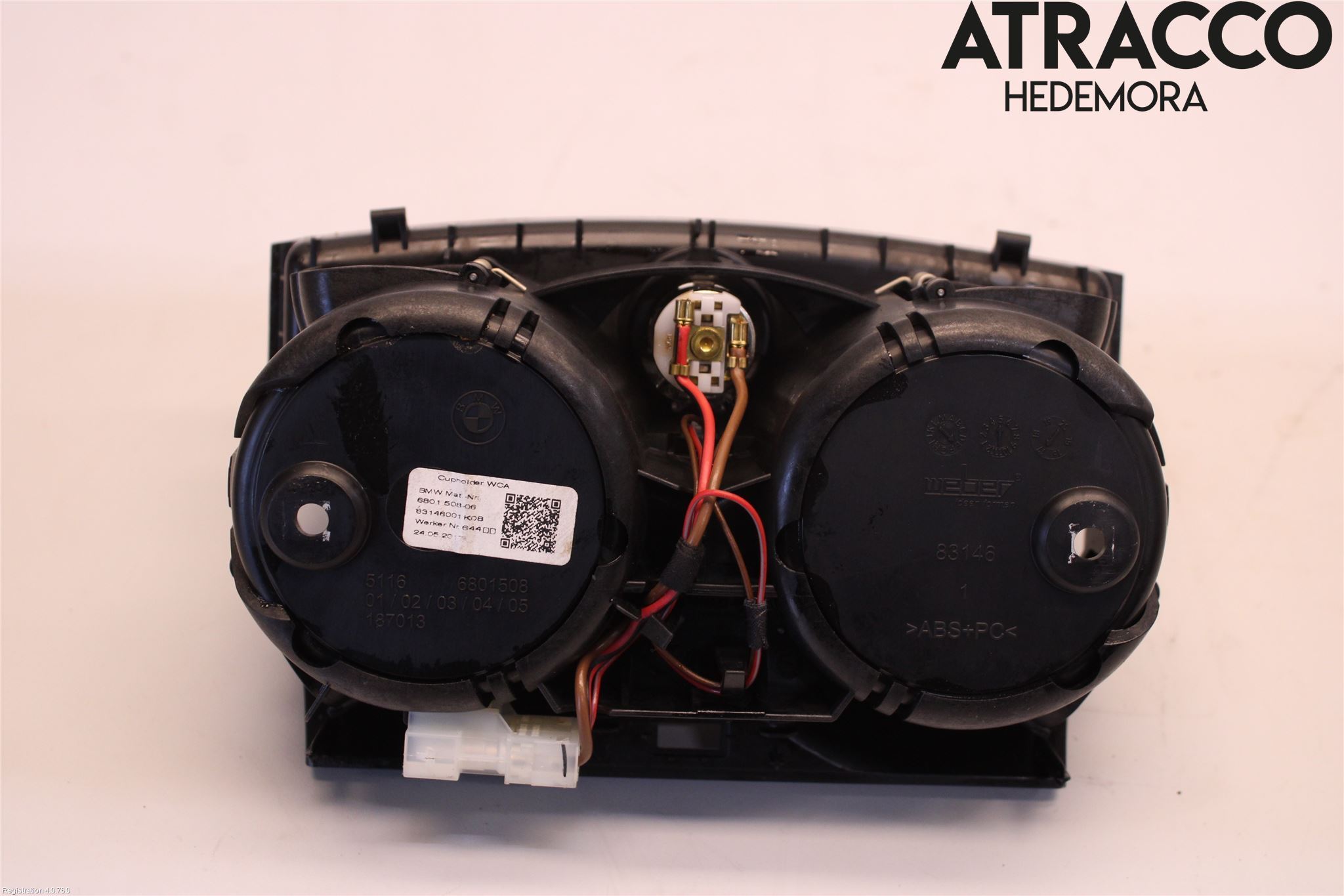 BMW 5 G30/G31/F90 17-23 Innr Koppholder