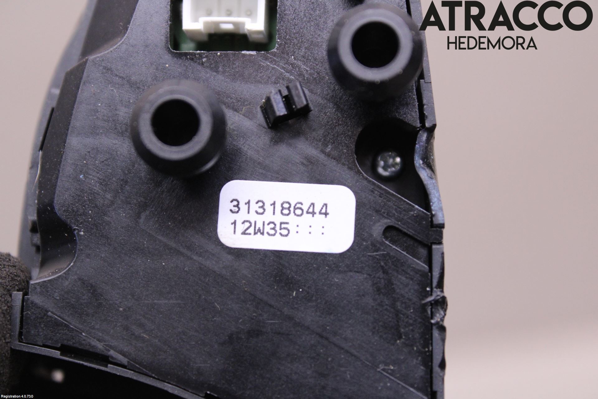 Volvo V70 08-13 Bryter Ratt Radio-Stereo