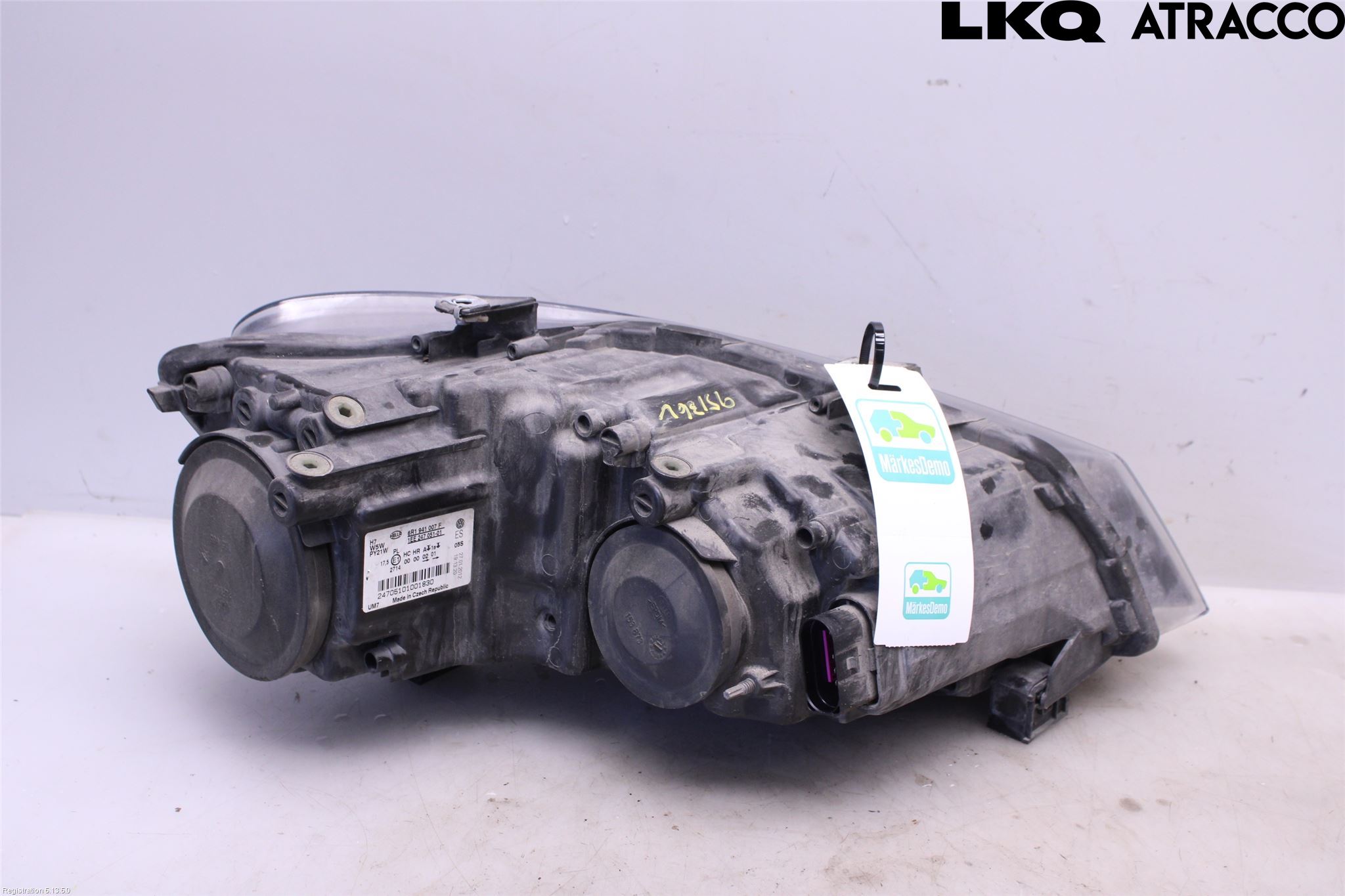 Volkswagen VW POLO 10-17 Frontlykt Venstre