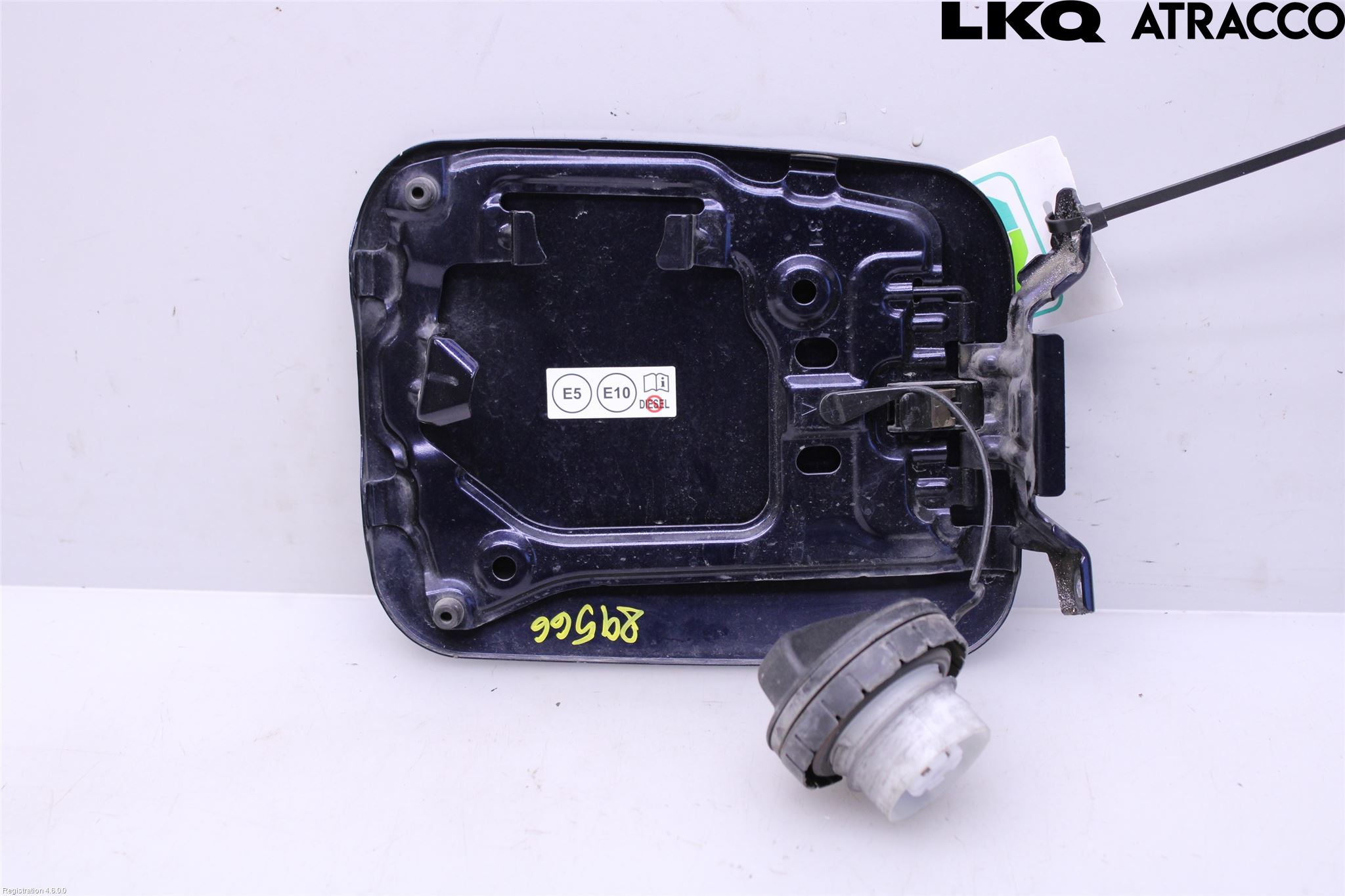 Toyota RAV4 19- Drivstoff Tankluke