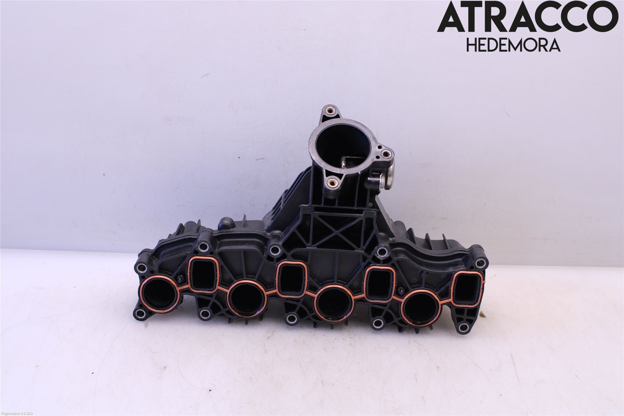 Volkswagen VW CADDY 11-15 Innsugningsmanifold