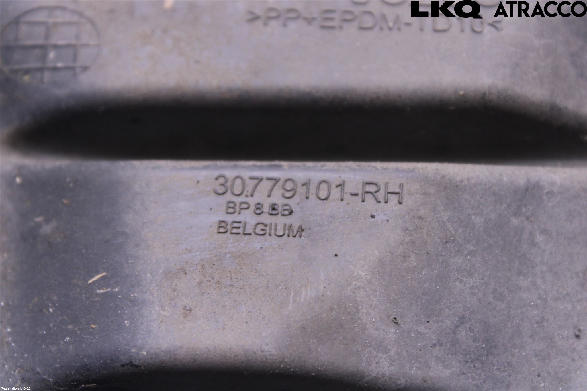 Volvo V50 08-12 Frontlykt Kurve-Tåkelys Ramme