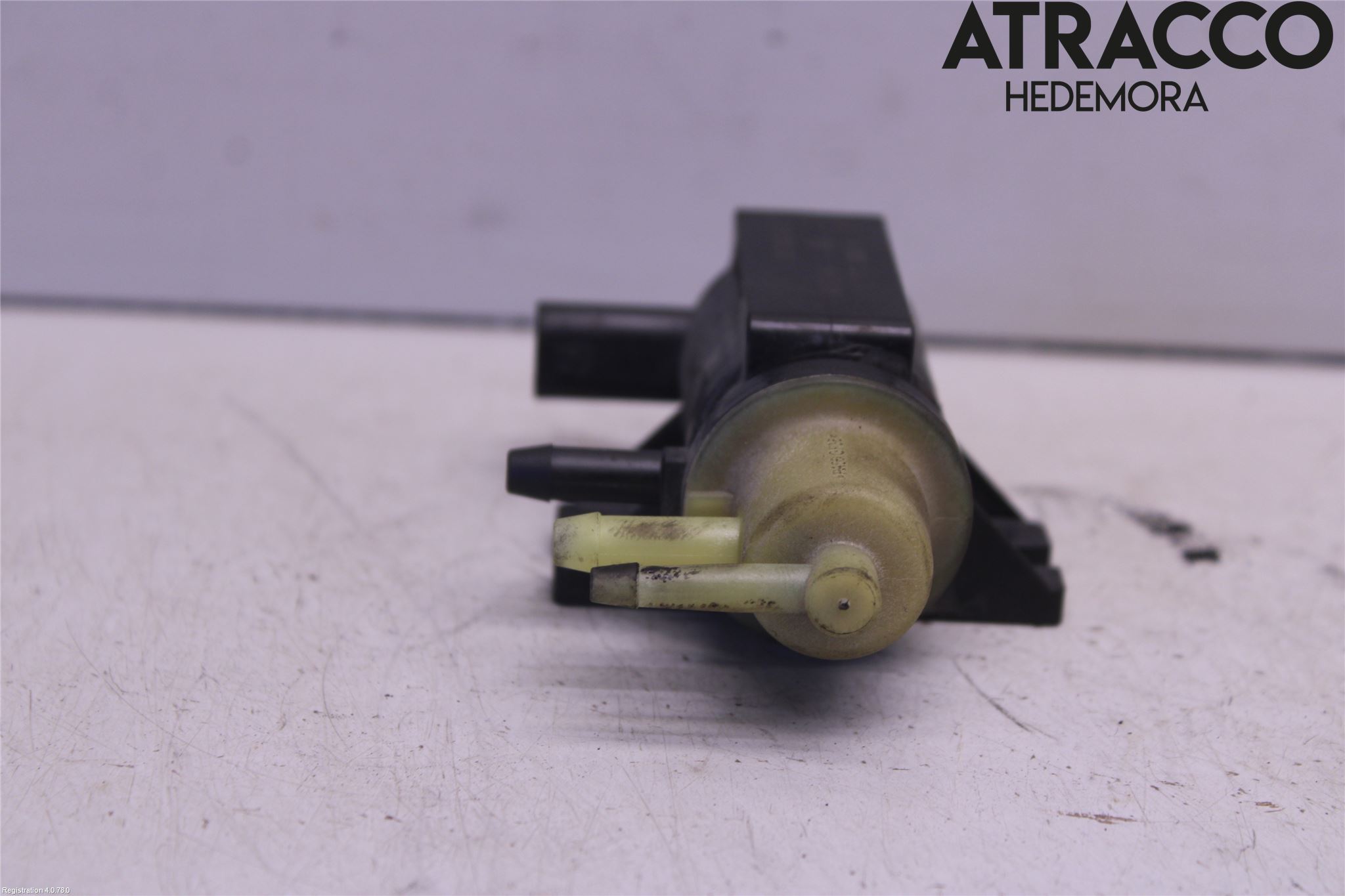 Mercedes-Benz MB C-KLASS (W205) 14-21 Vacuumventil