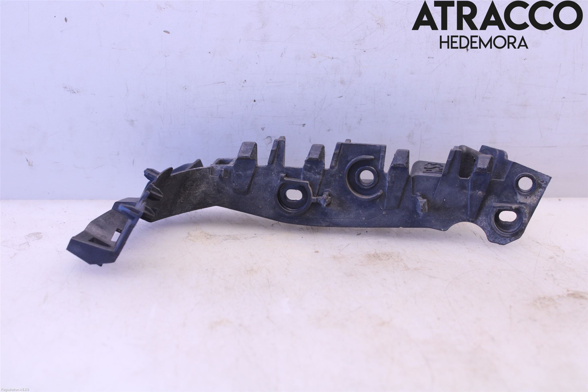 Audi A3/S3 8V 13-20 Støtfangerfeste Foran Høyre