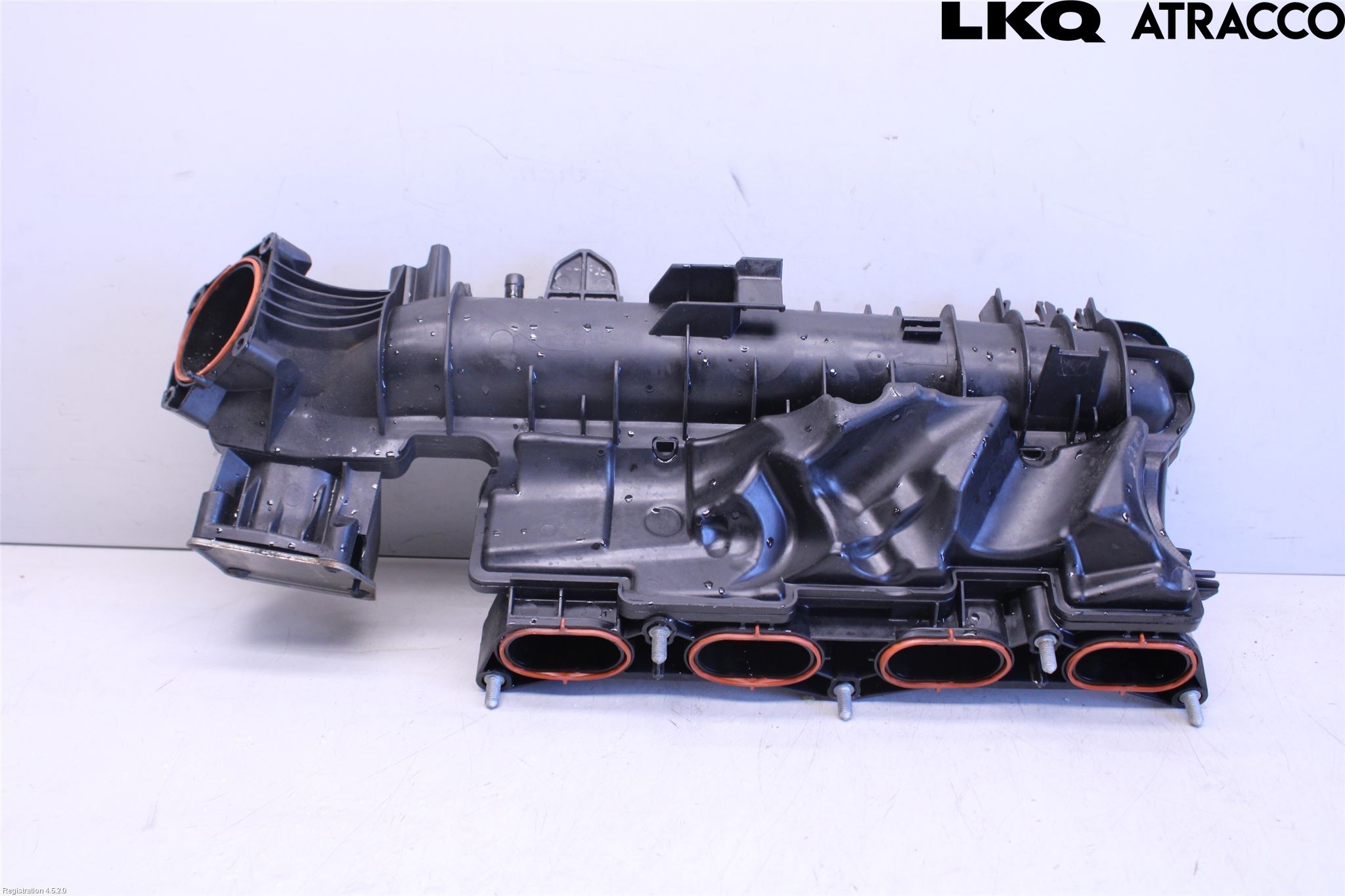 Mercedes-Benz MB C-KLASS (W204) 07-15 Innsugningsmanifold