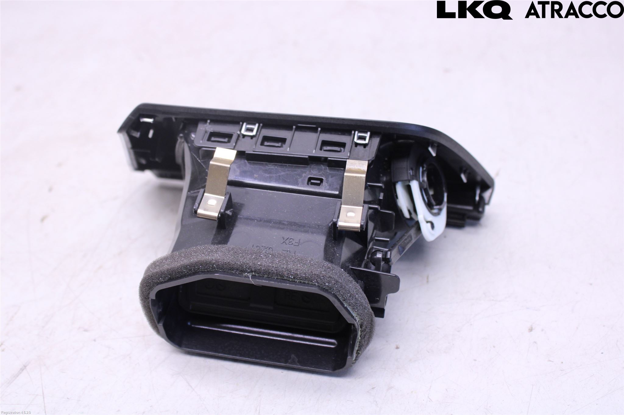 BMW 3 F30/F31/F80 12-19 Dashbord Kanal - Dyse