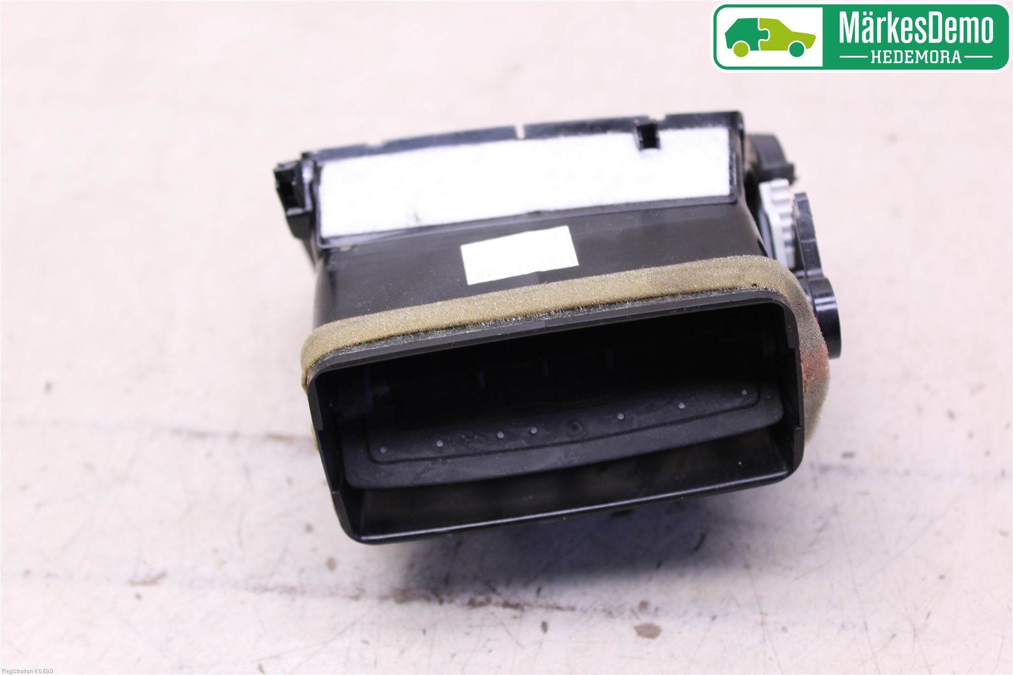 Toyota AVENSIS 09-15 Dashbord Kanal - Dyse