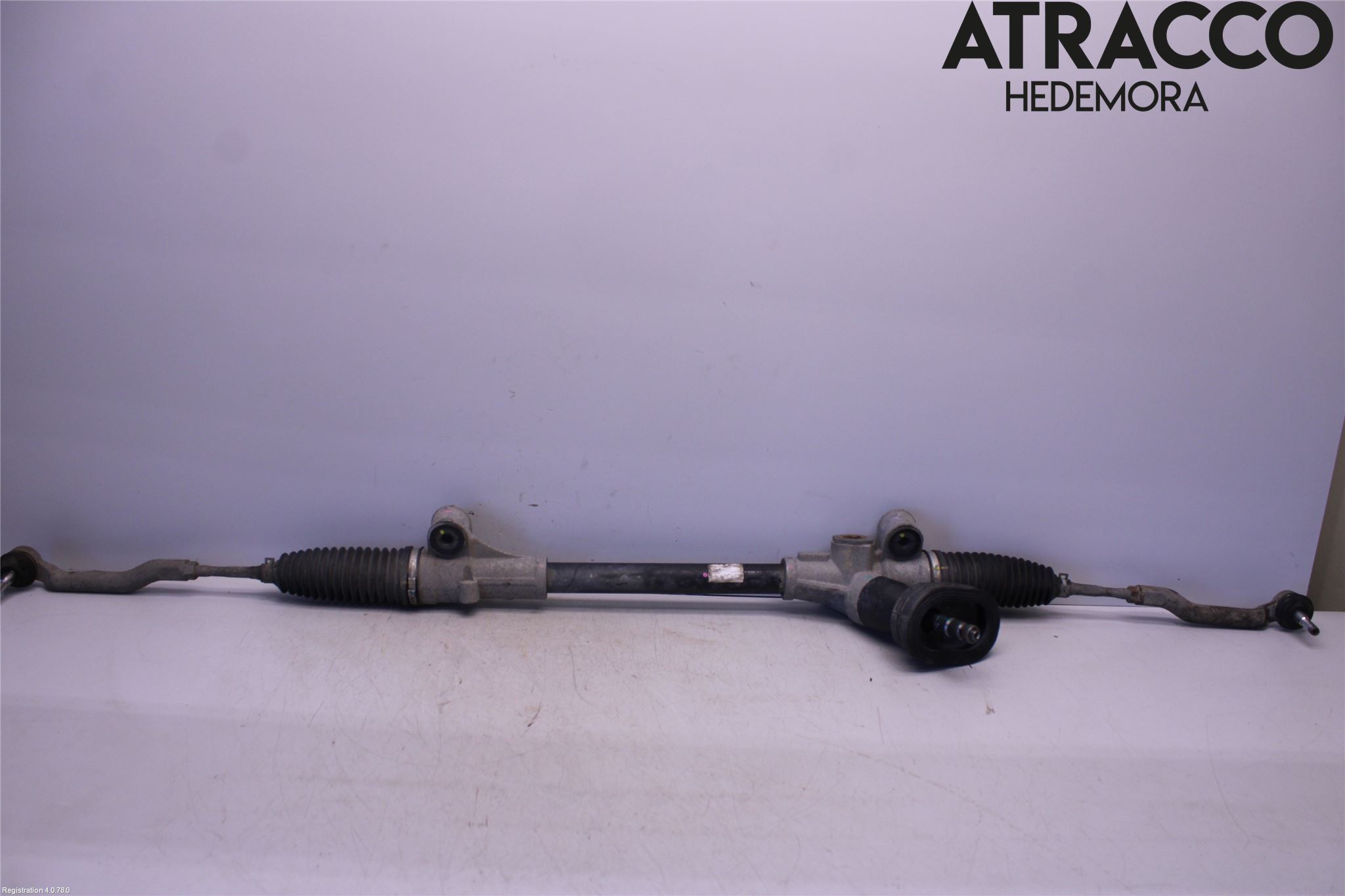 Nissan MICRA 11-16 Snekke - Tannstang