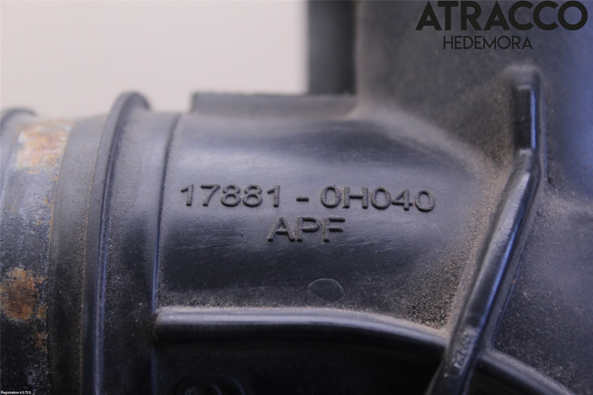 Toyota AVENSIS 03-06 Inns Gummibelg - Slange
