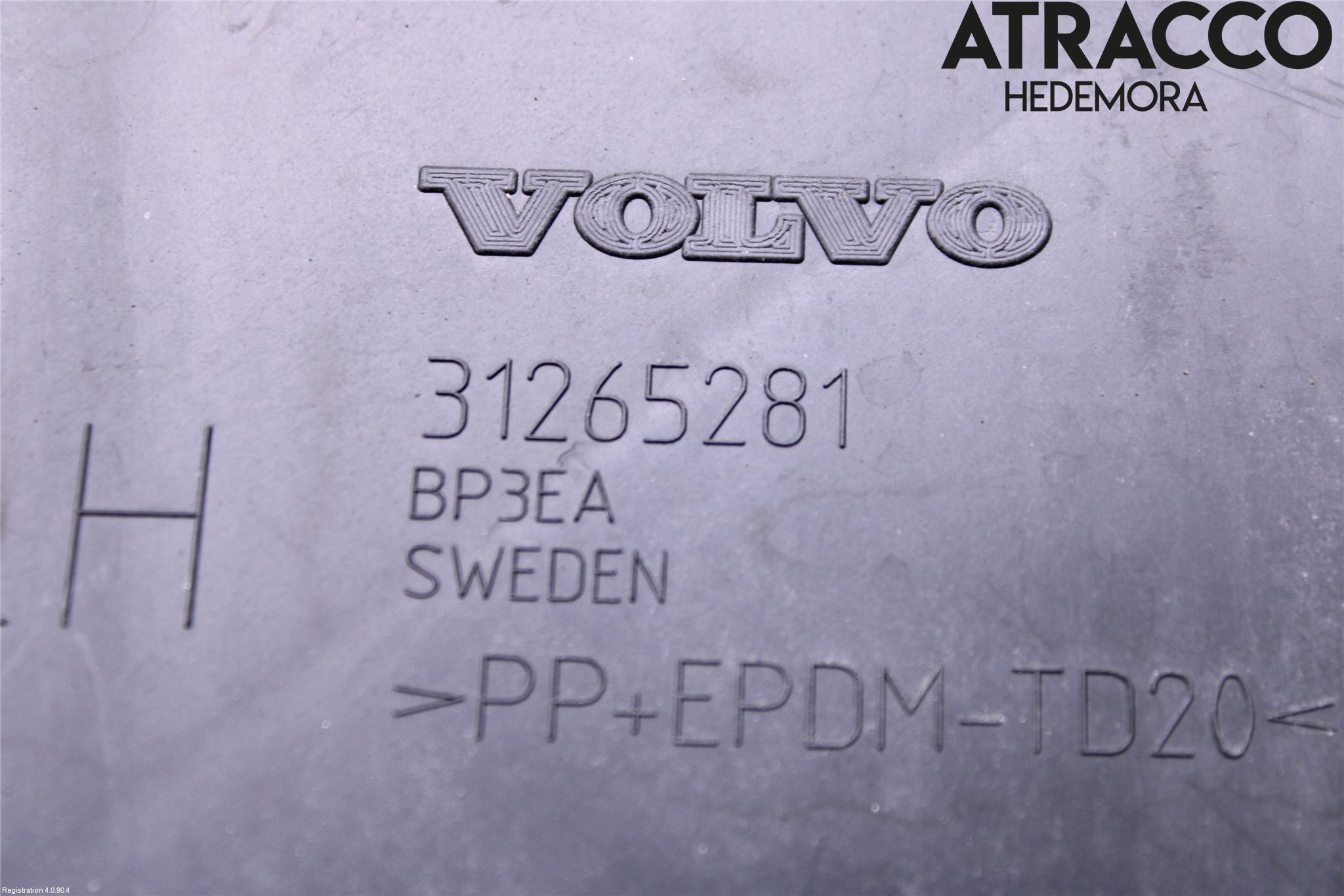 Volvo V60 11-13 Støtfangerfeste Bak Venstre