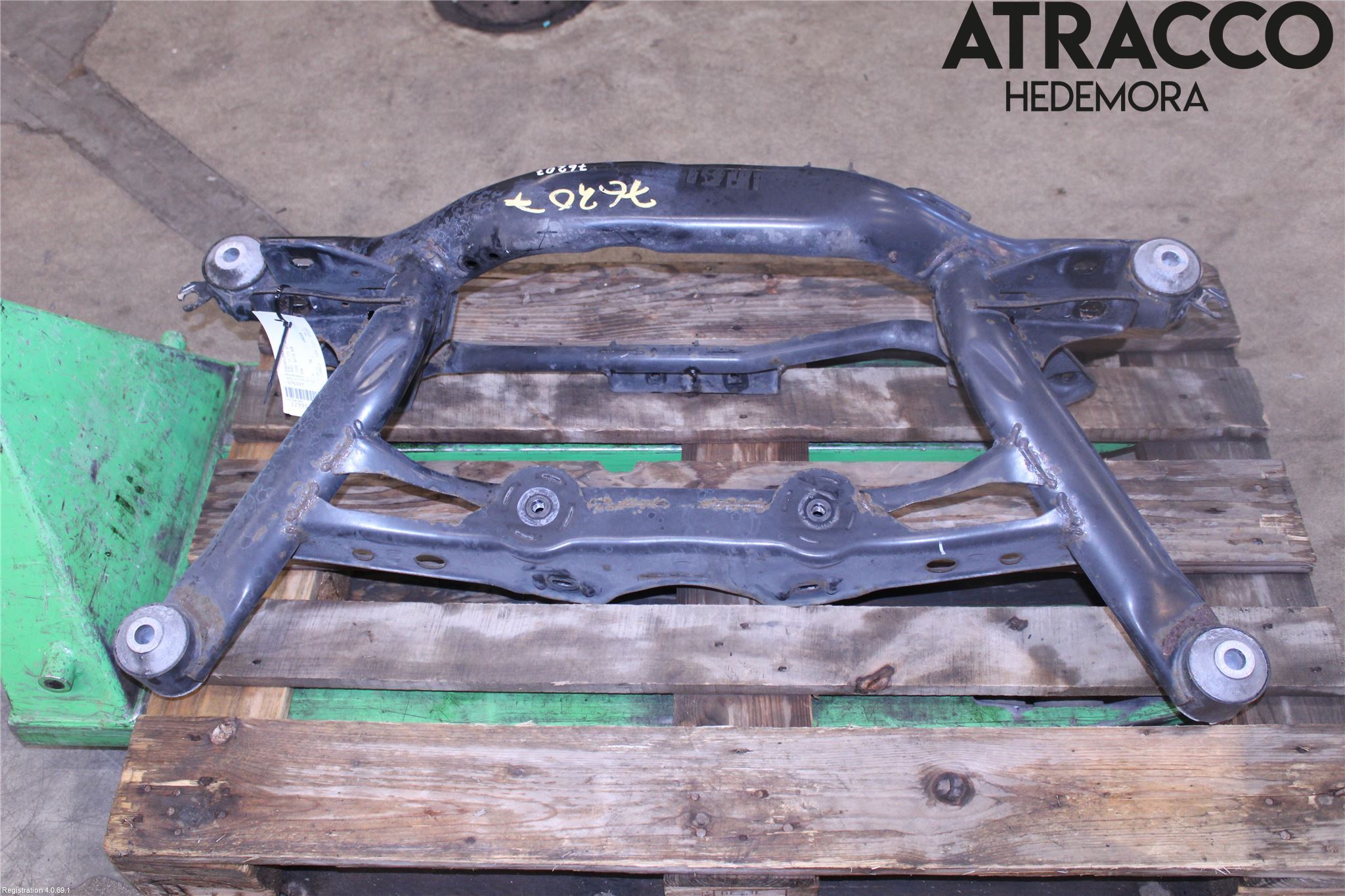 Audi TT/TTS 07-14 Bakaksel Feste Travers-Ramme