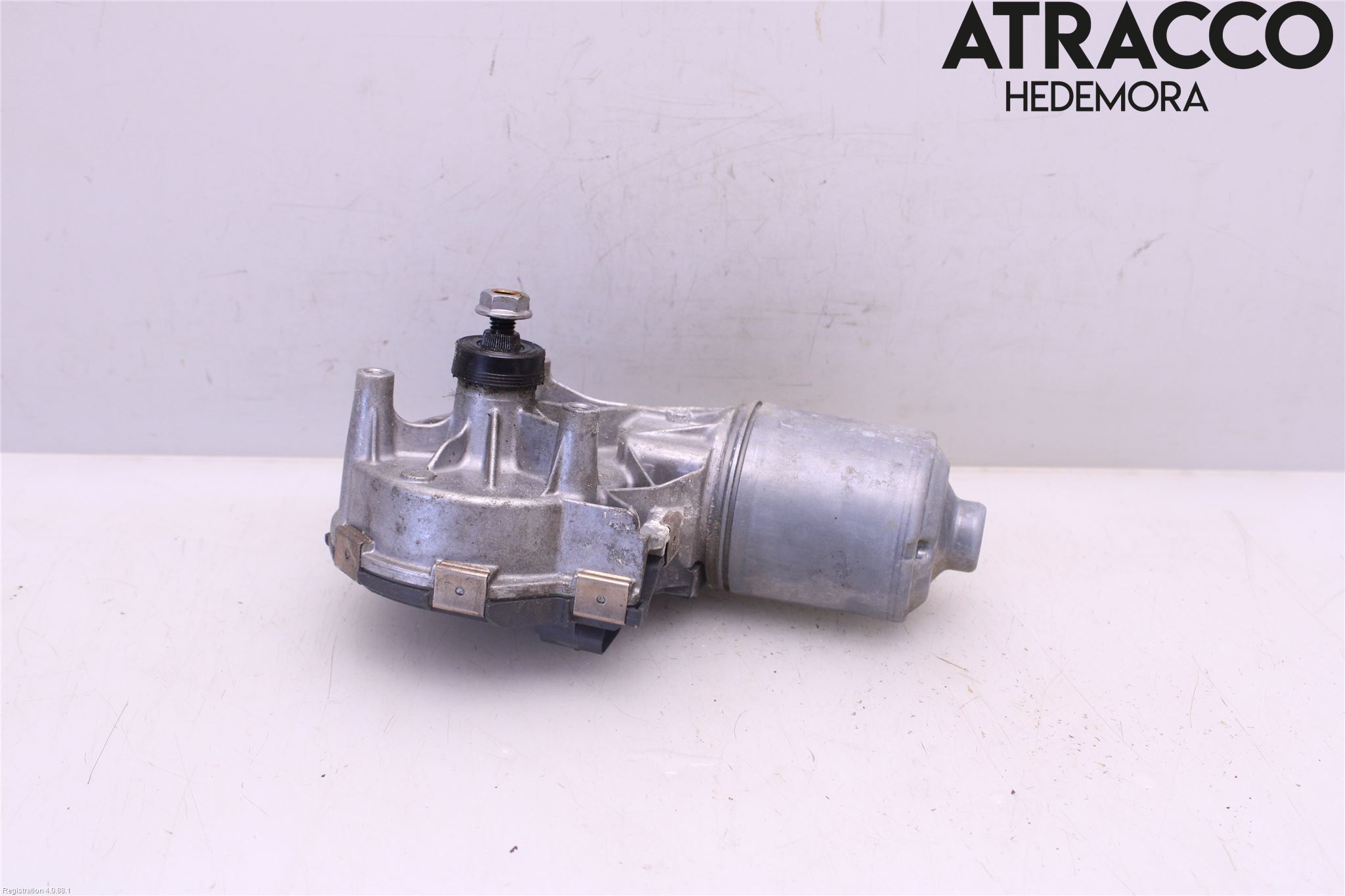 Mercedes-Benz MB E-KLASS (W212) 09-16 Viskermotor Frontrute